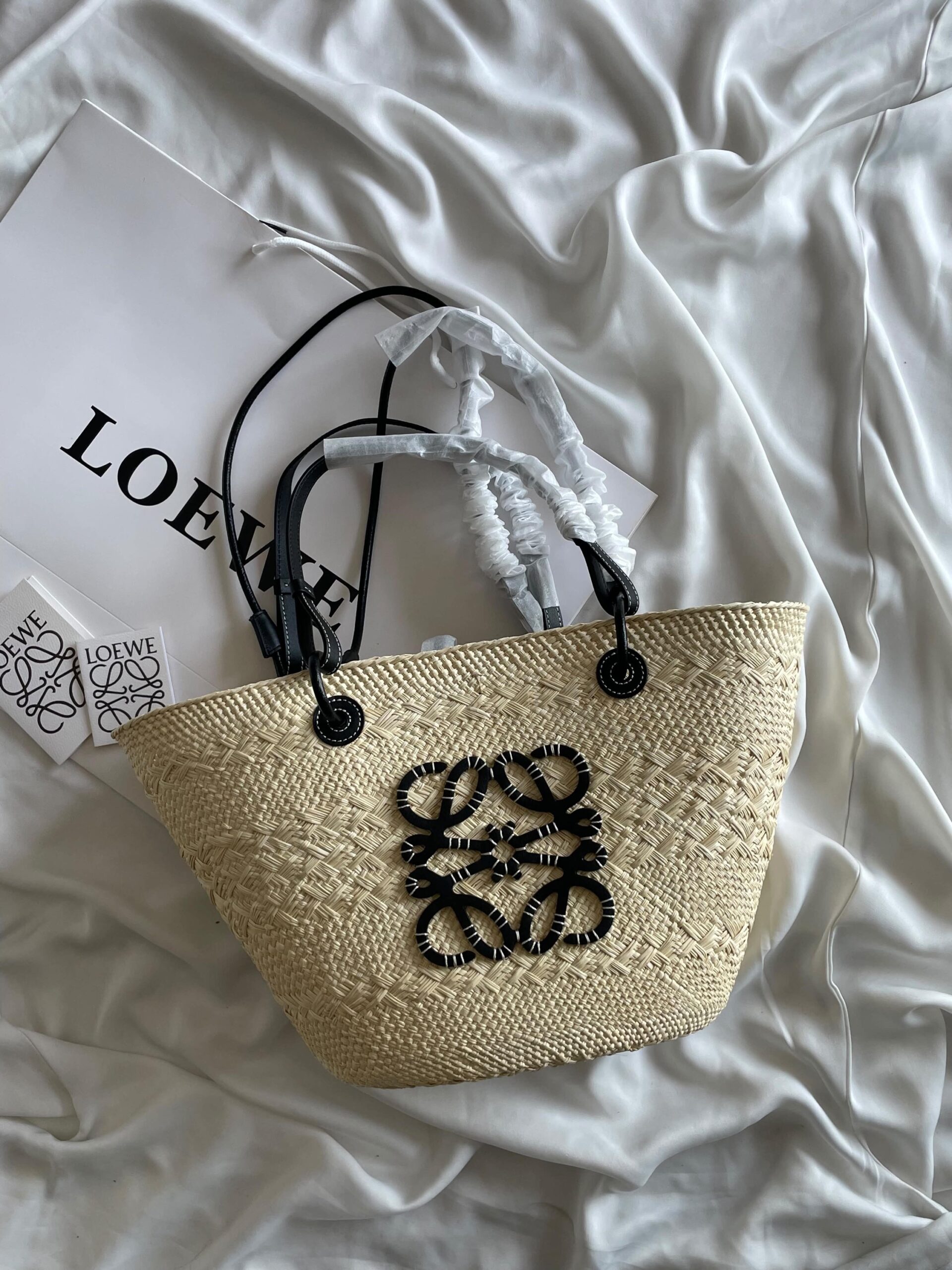 Loewe Anagram Basket Bag - Image 4