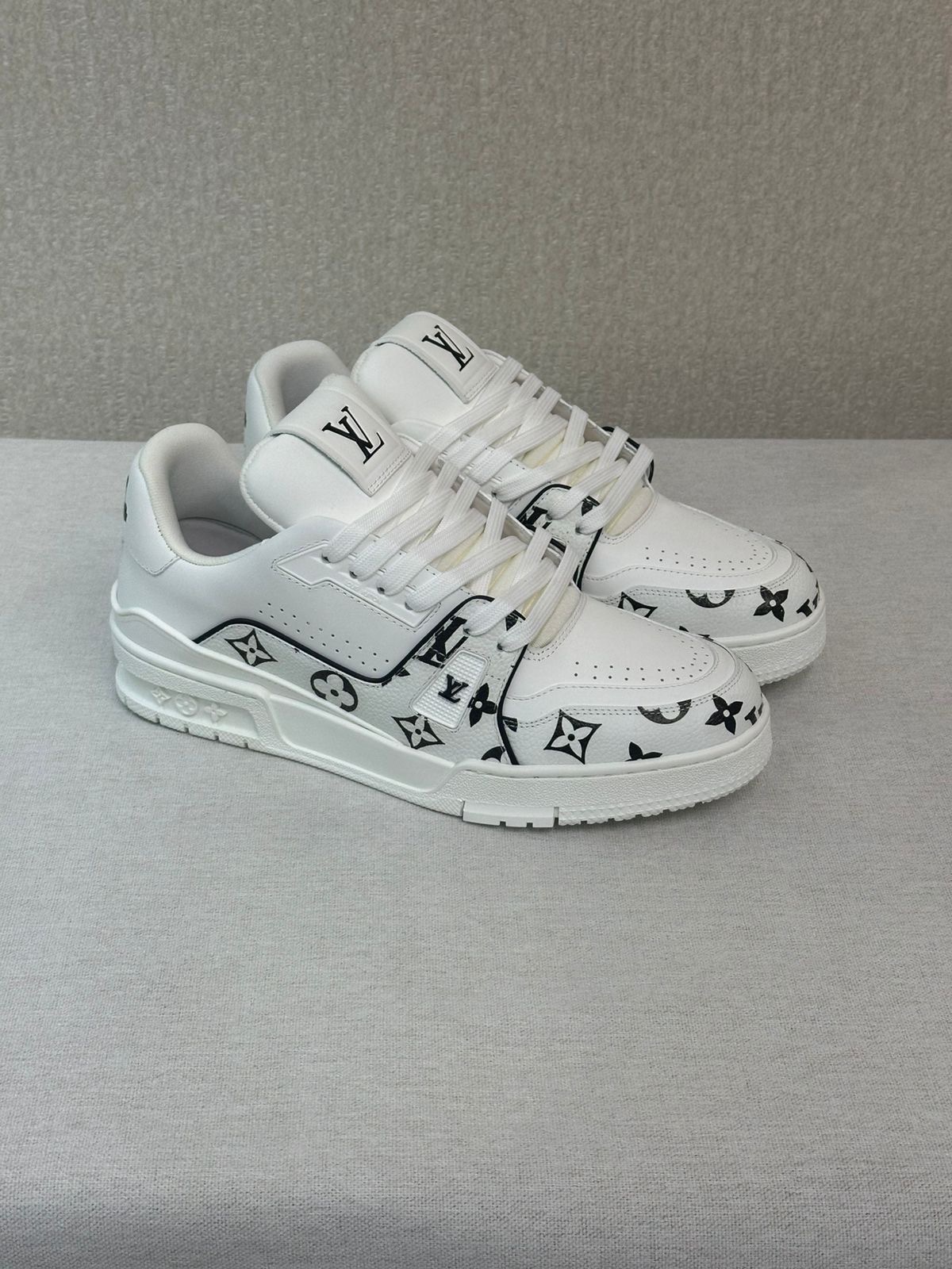Louis Vuitton LV Trainer Sneakers - Image 3
