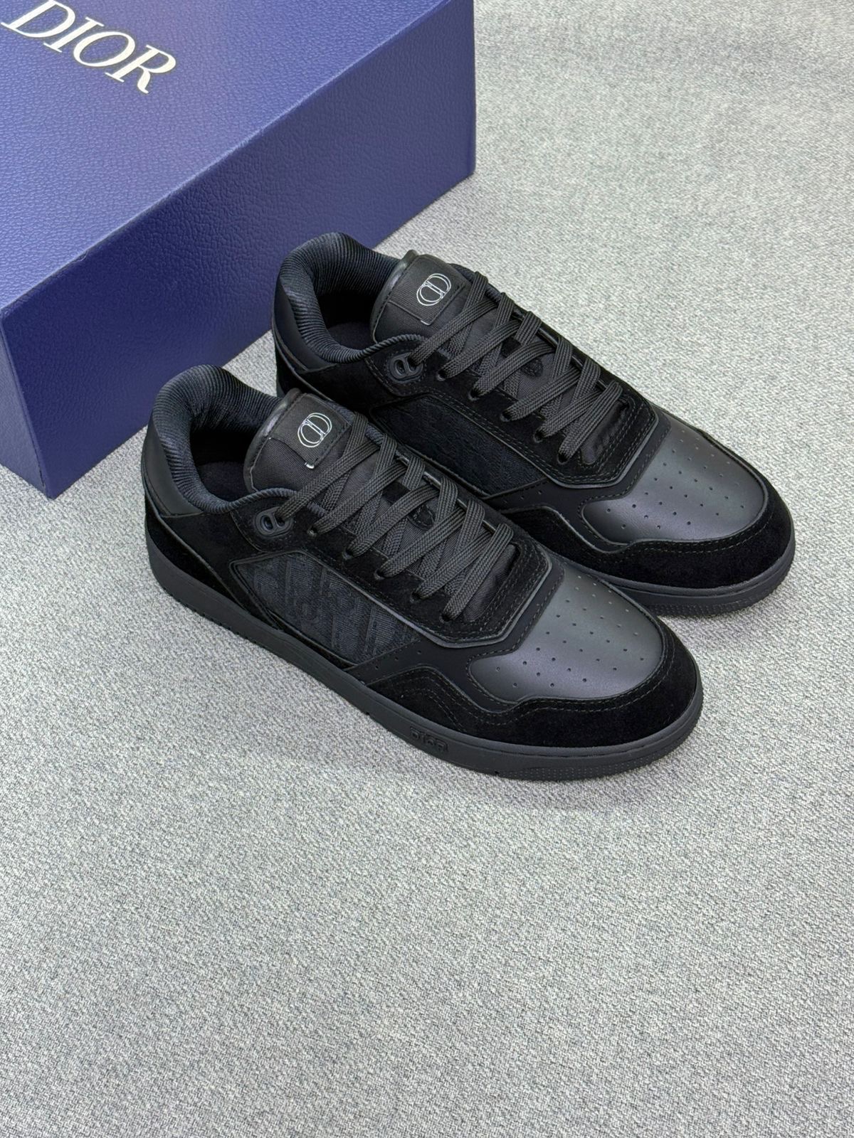 Dior B27 Uptown Low Top Sneakers - Image 3