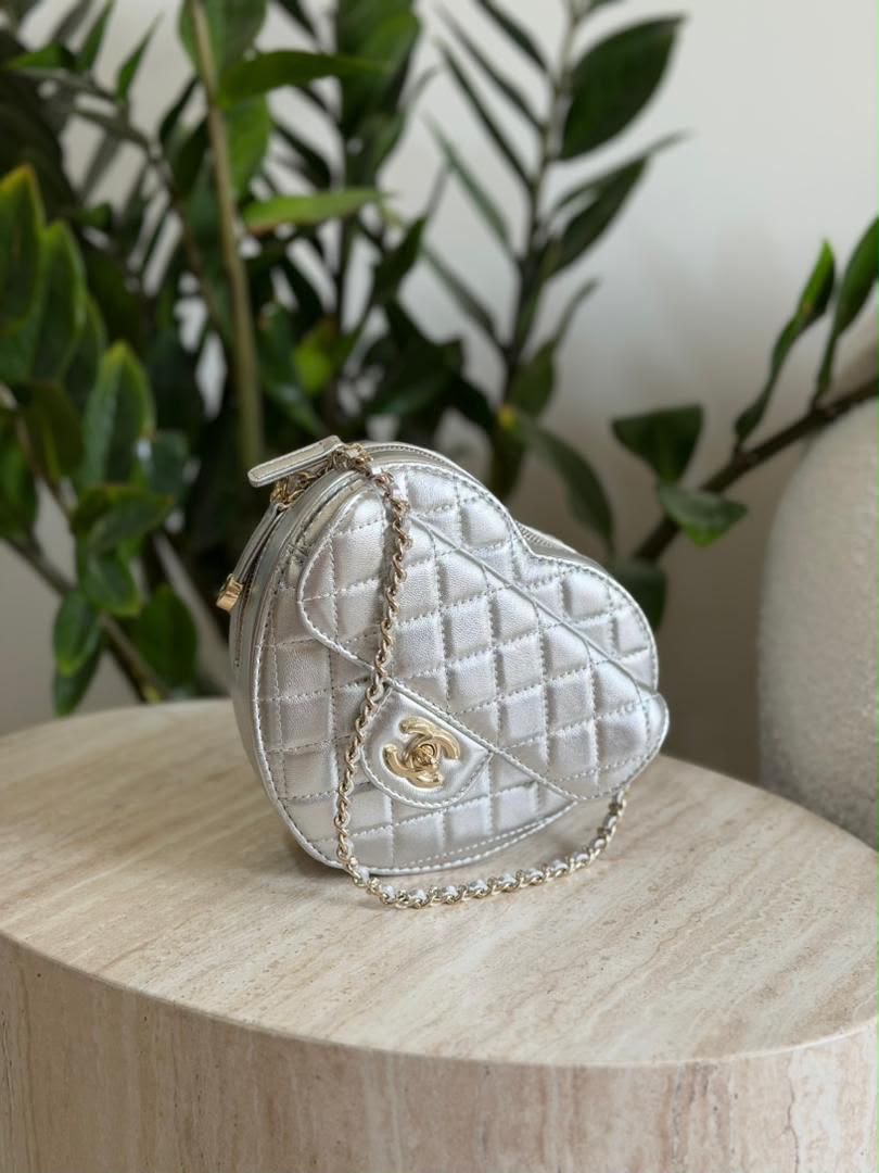 Chanel Matelasse Heart Shape Chain Shoulder Bag