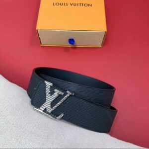 Louis Vuitton LV Initials Belt Epi Leather Silver-Tone Buckle