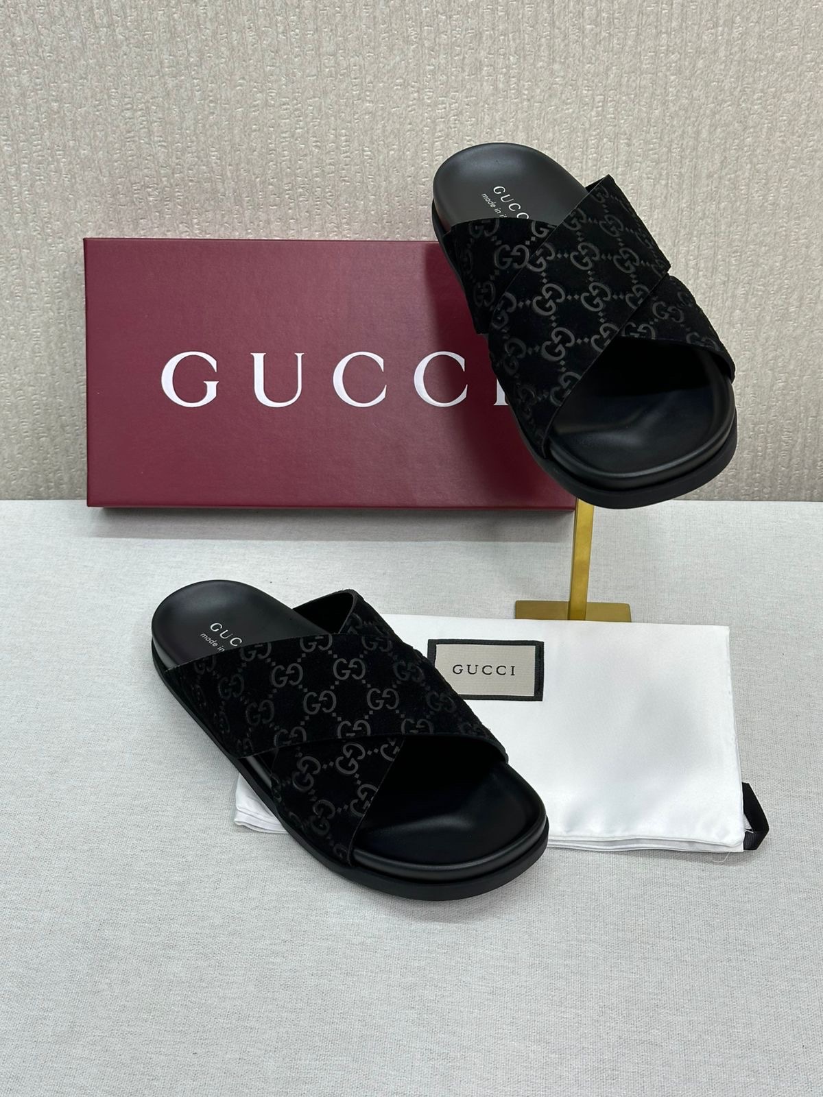 Gucci GG Slide Sandals For Men - Image 6
