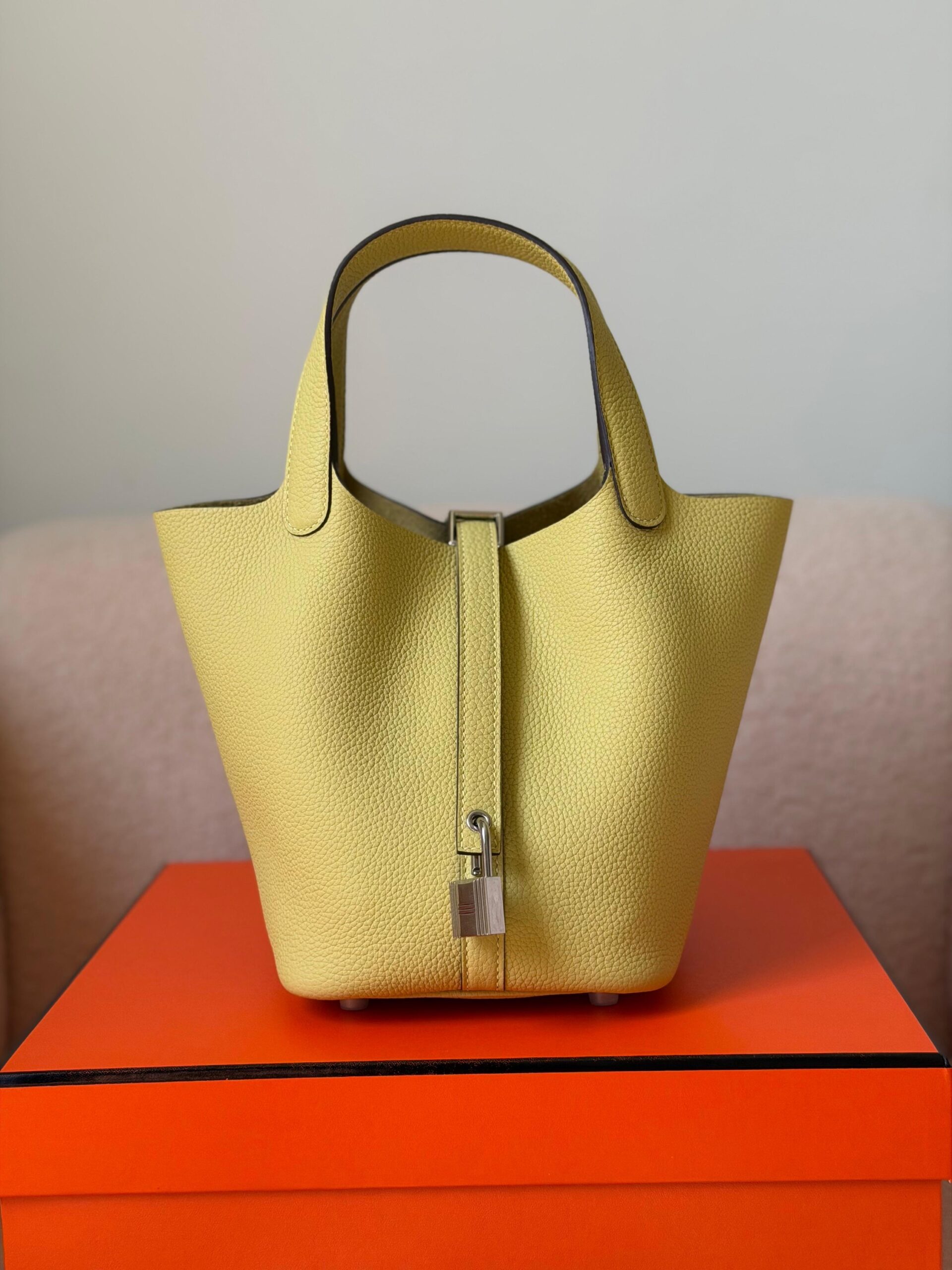 Hermès Picotin Lock 18 Bag - Image 25