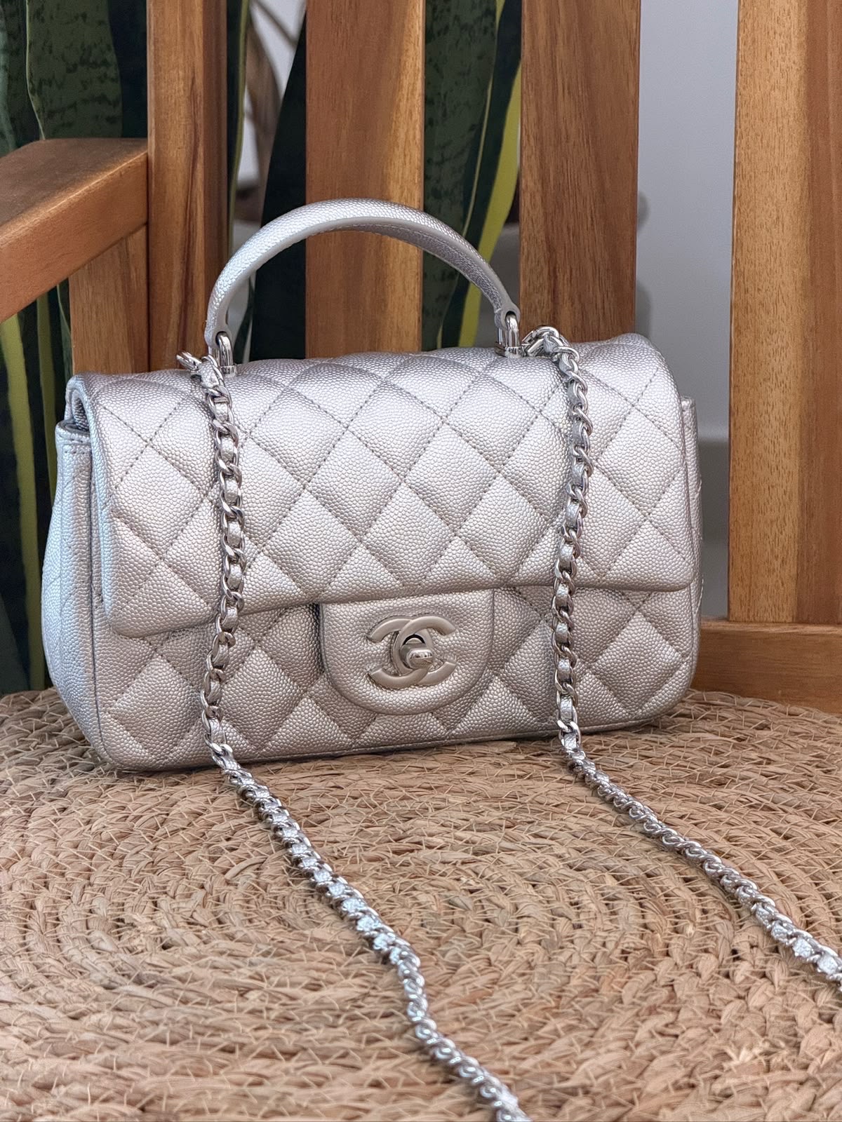 black Chanel Caviar Mini Rectangular Flap Bag - Image 7