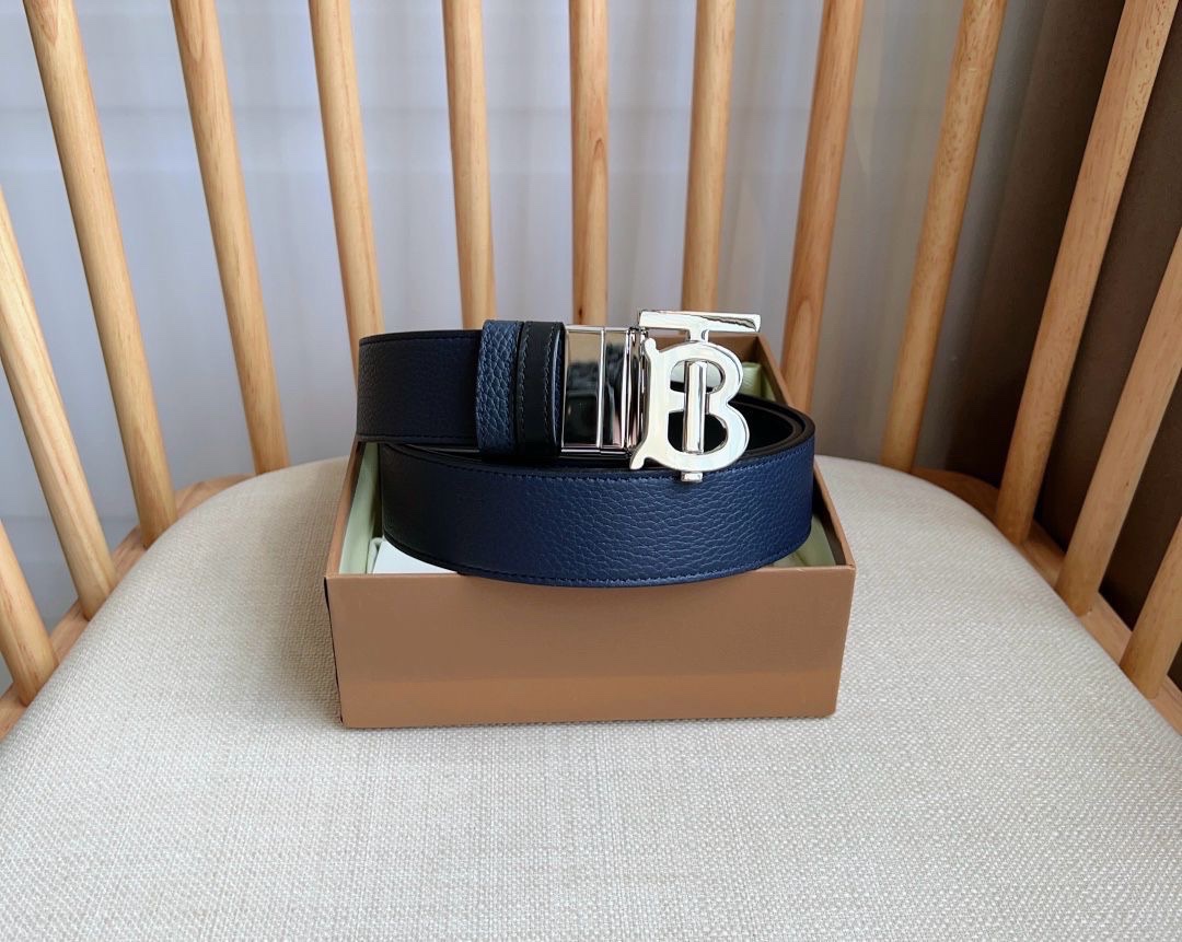 Burberry Reversible TB Belt Black Leather - Image 4