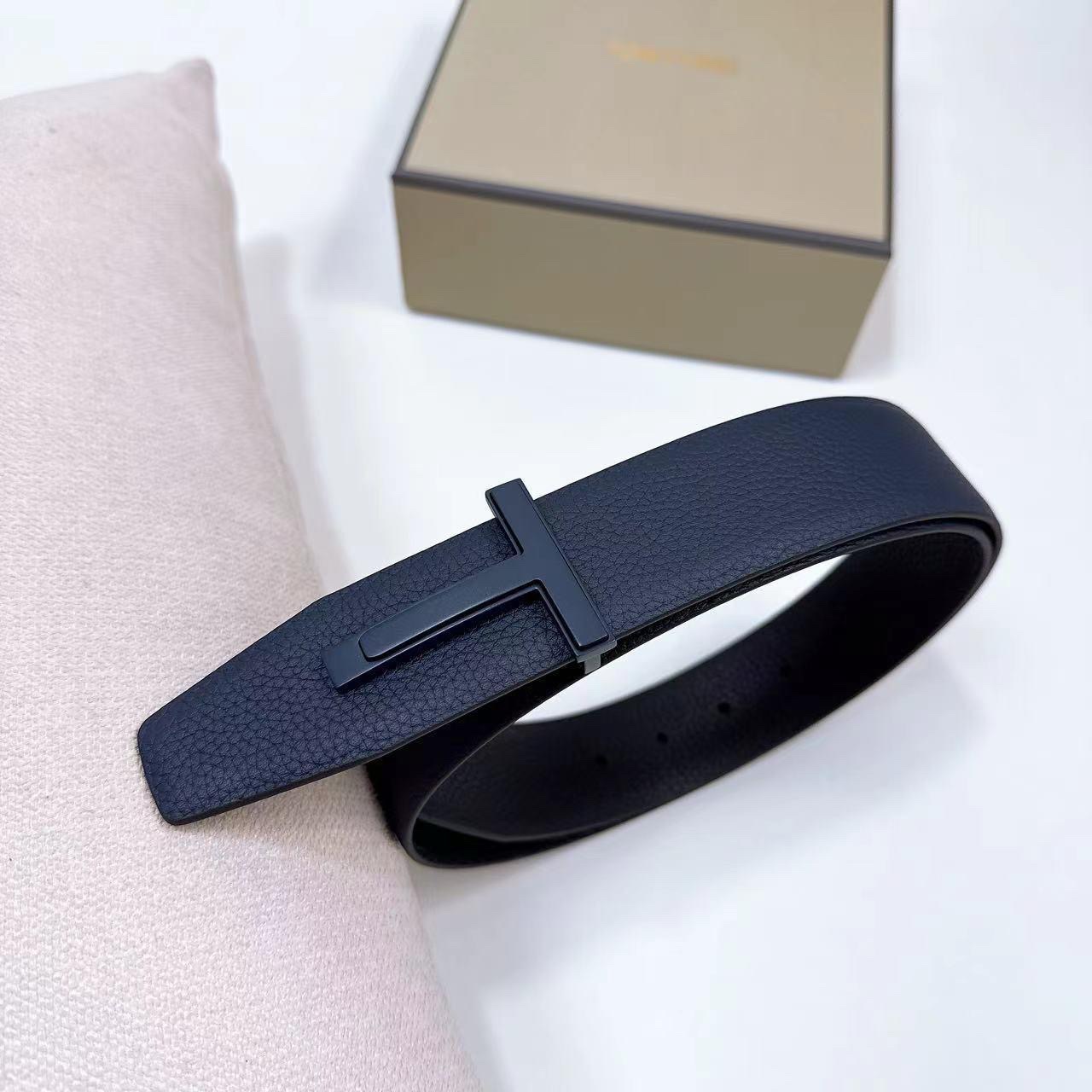 Tom Ford T buckle Reversible Belt Black Grained Leather - Image 2