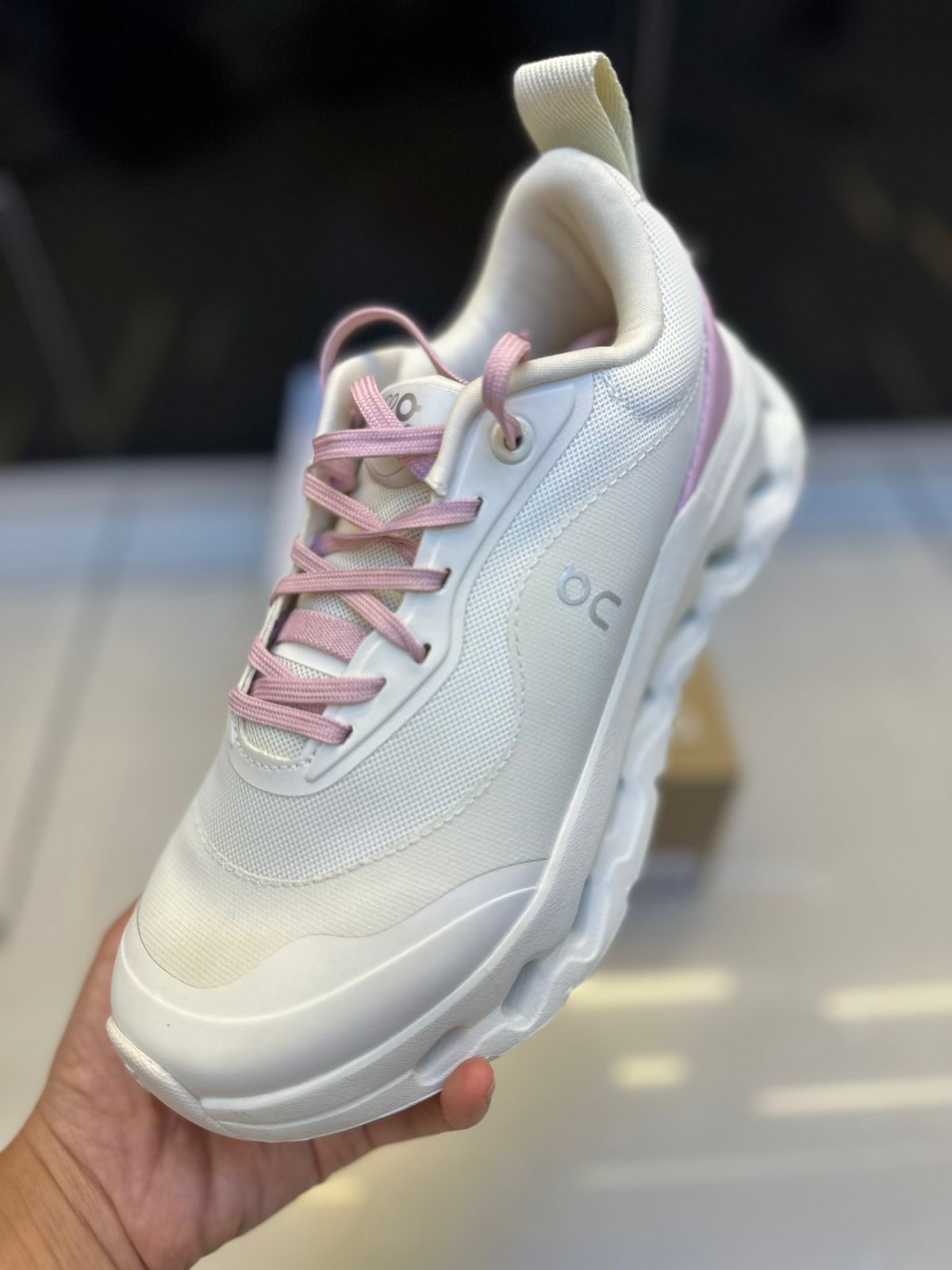 On Running Cloudtilt Sneakers - Image 3