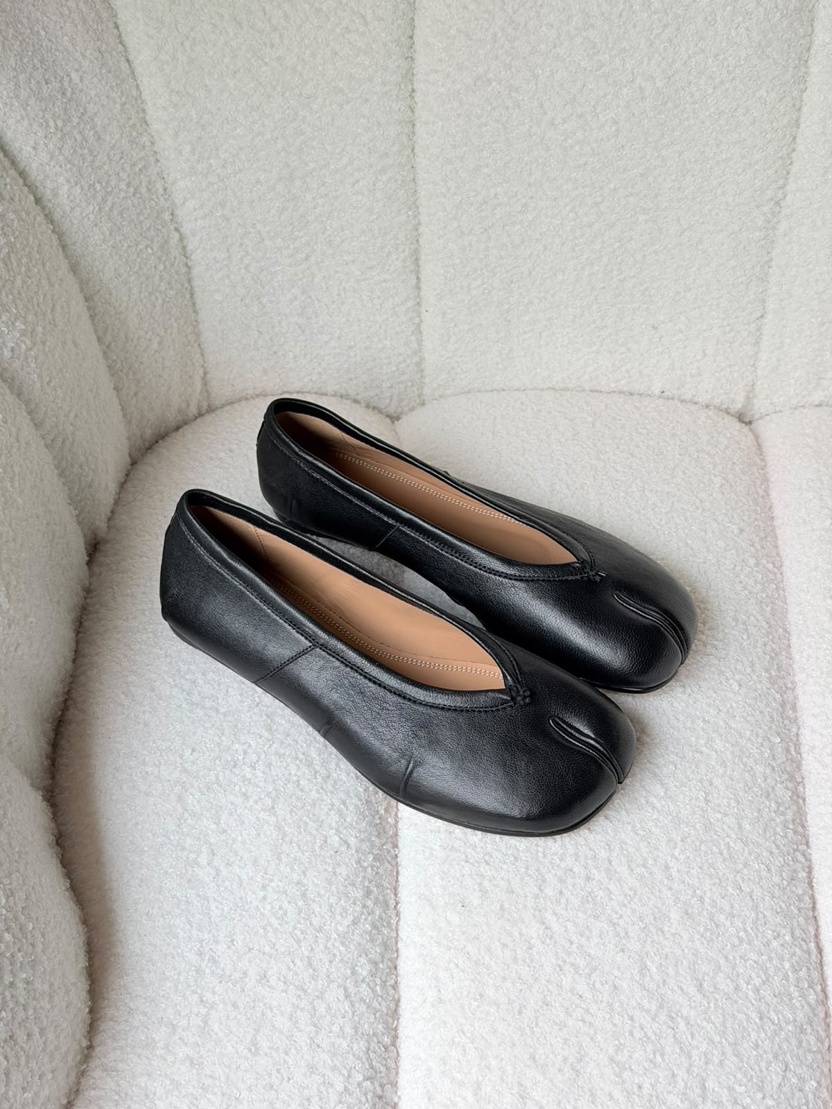 Maison Margiela Tabi Ballet Flats - Image 4