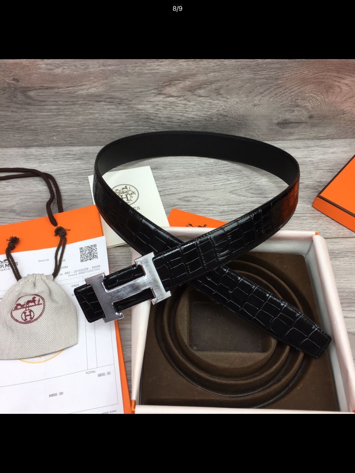 Hermès Constance Belt Features A Shiny Crocodile Leather Strap Paired - Image 2