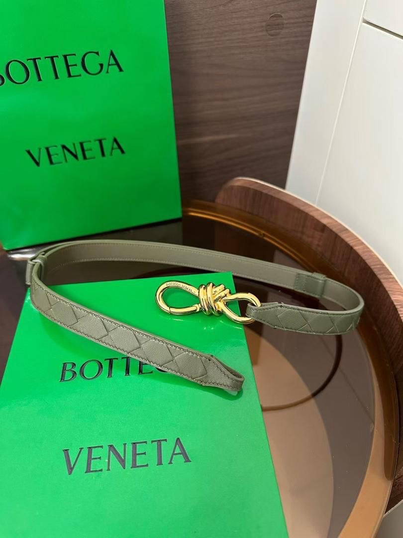 Bottega Veneta Knot Belt Intrecciato Leather - Image 8