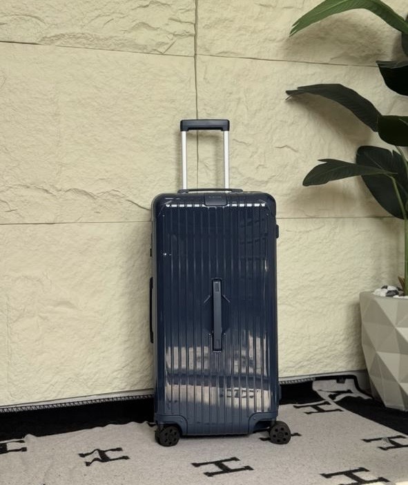 Rimowa Essential Suitcase Set - Image 3