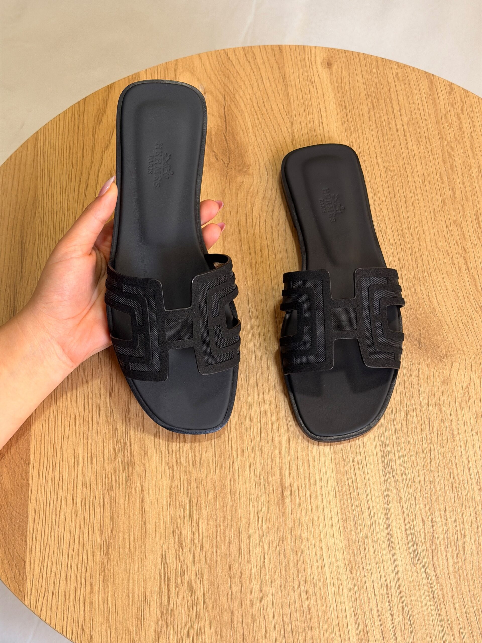 Hermès Oran Sandals - Image 3