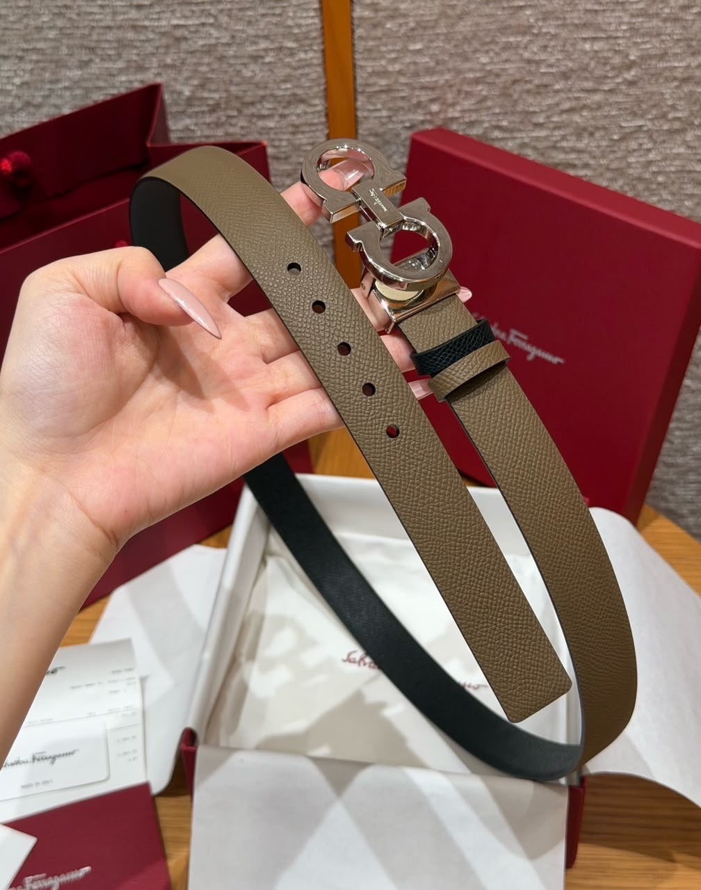 Salvatore Ferragamo Belt Features A Reversible - Image 3