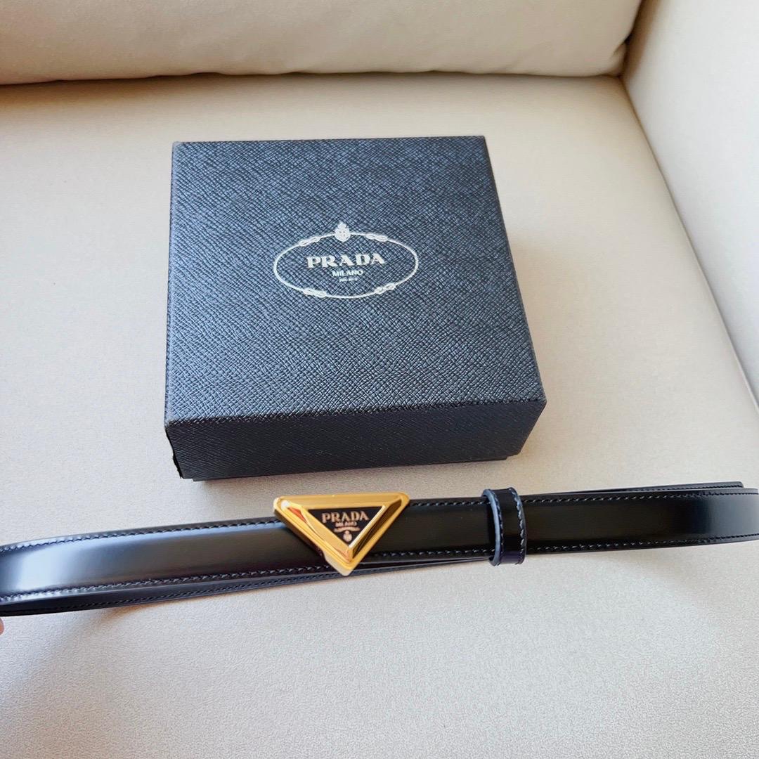Prada Belts Are Adorned With The Iconic Enameled-Metal Triangle Logo - Image 4