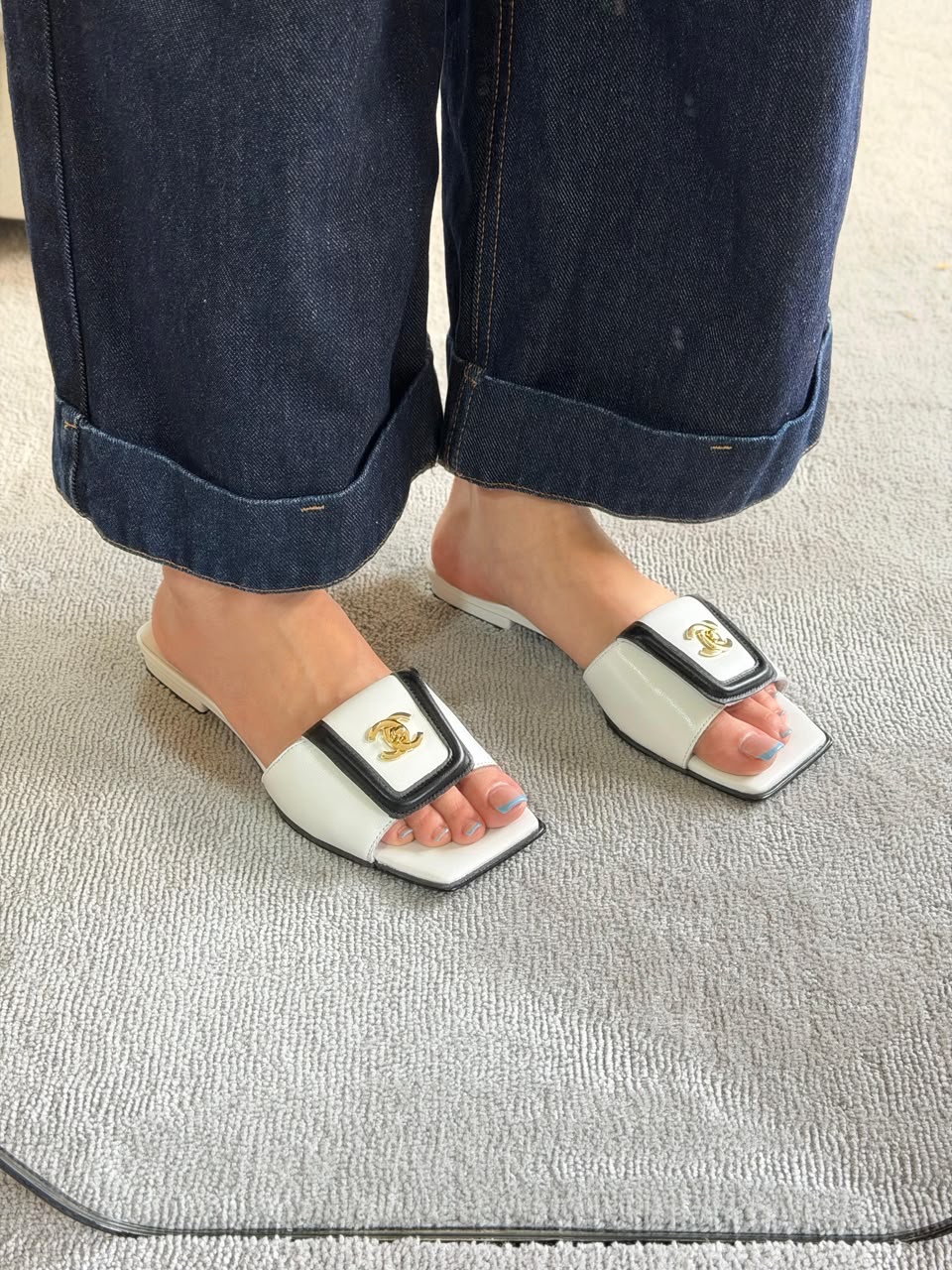 Chanel Mules Leather Strap - Image 4