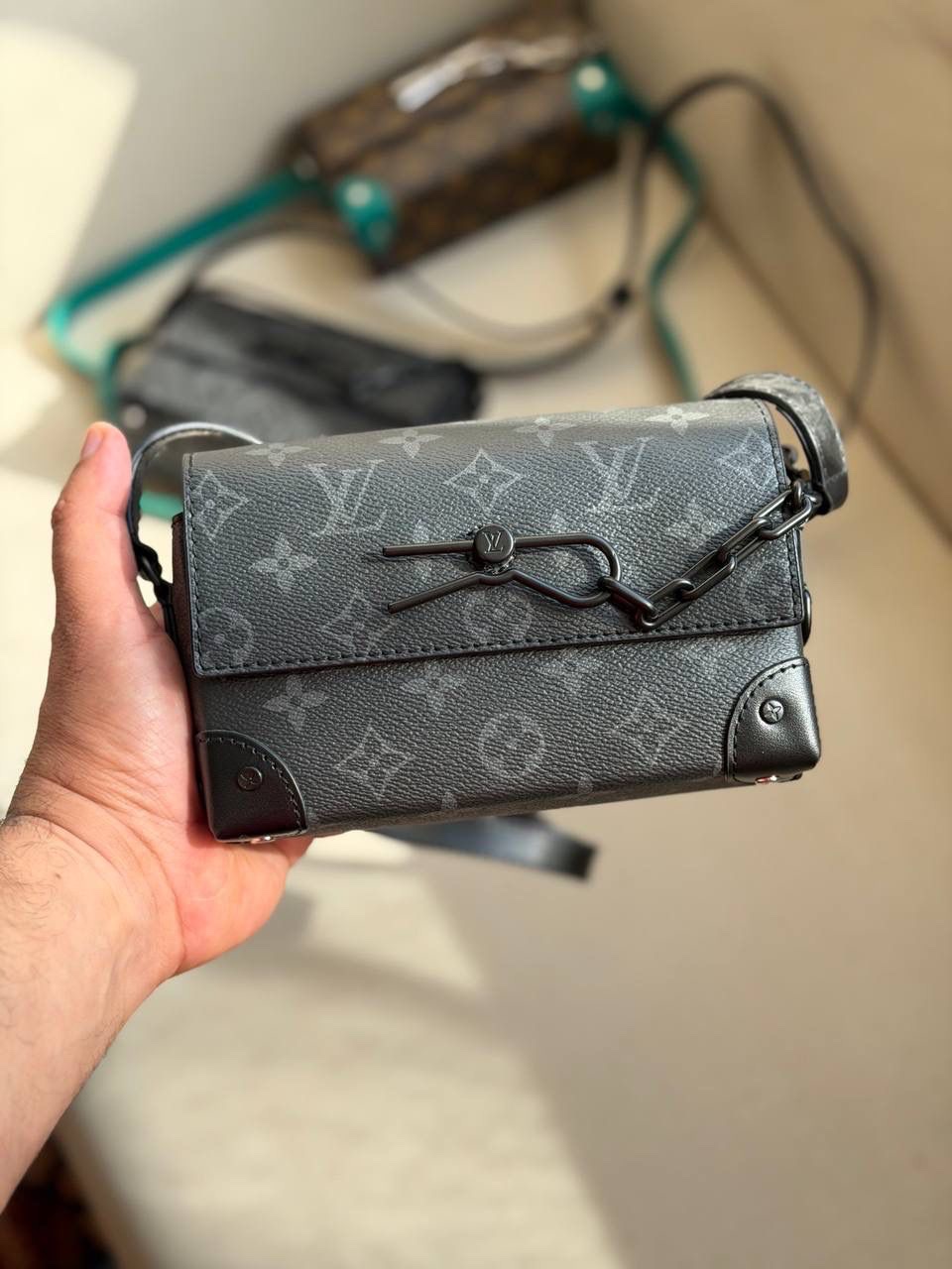 Louis Vuitton Steamer Wearable Wallet - Image 2