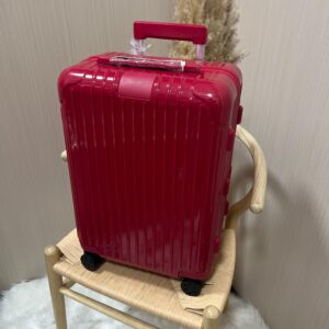 RIMOWA Essential Cabin Suitcase