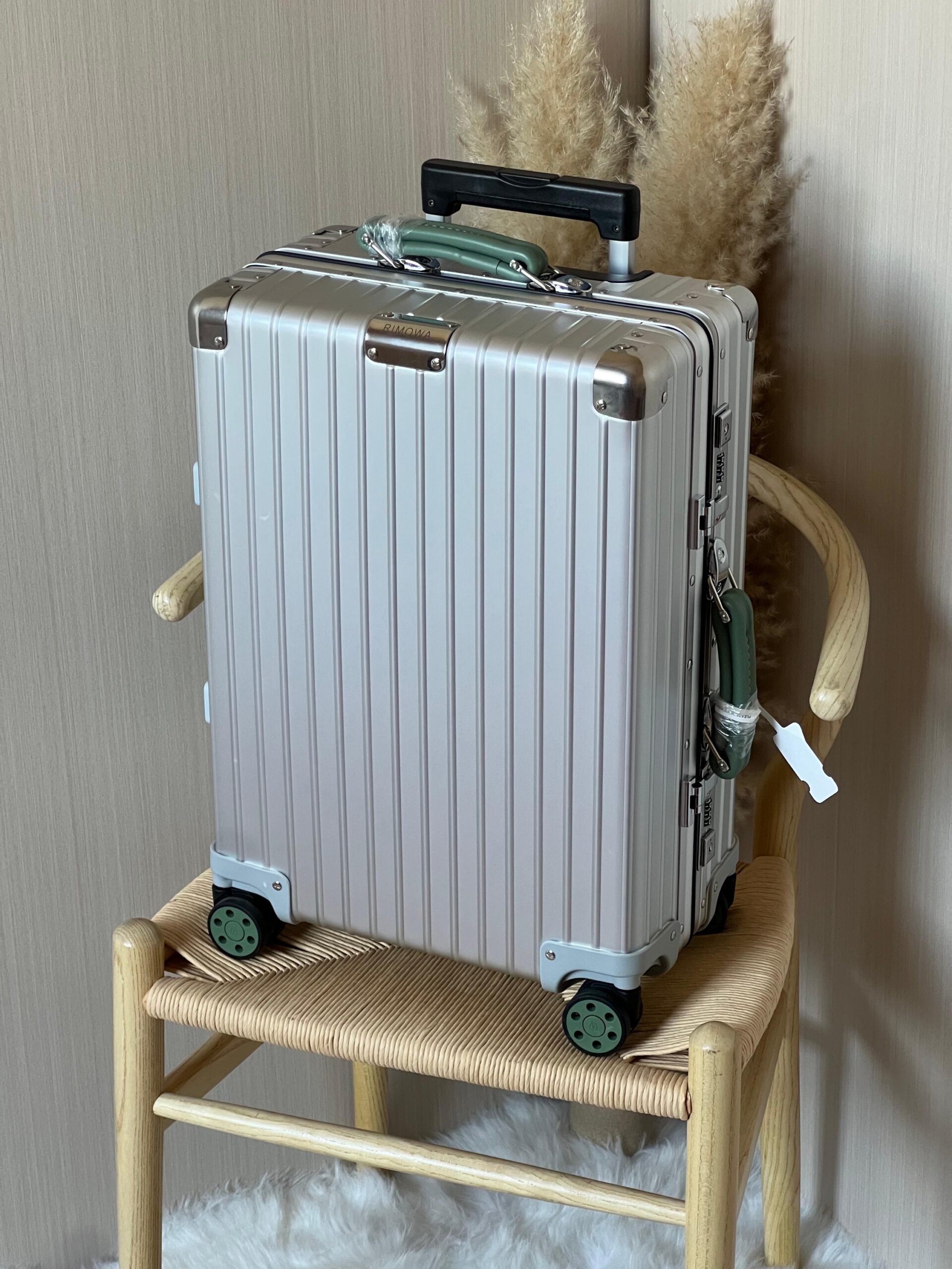 RIMOWA Classic Cabin Suitcase - Image 3