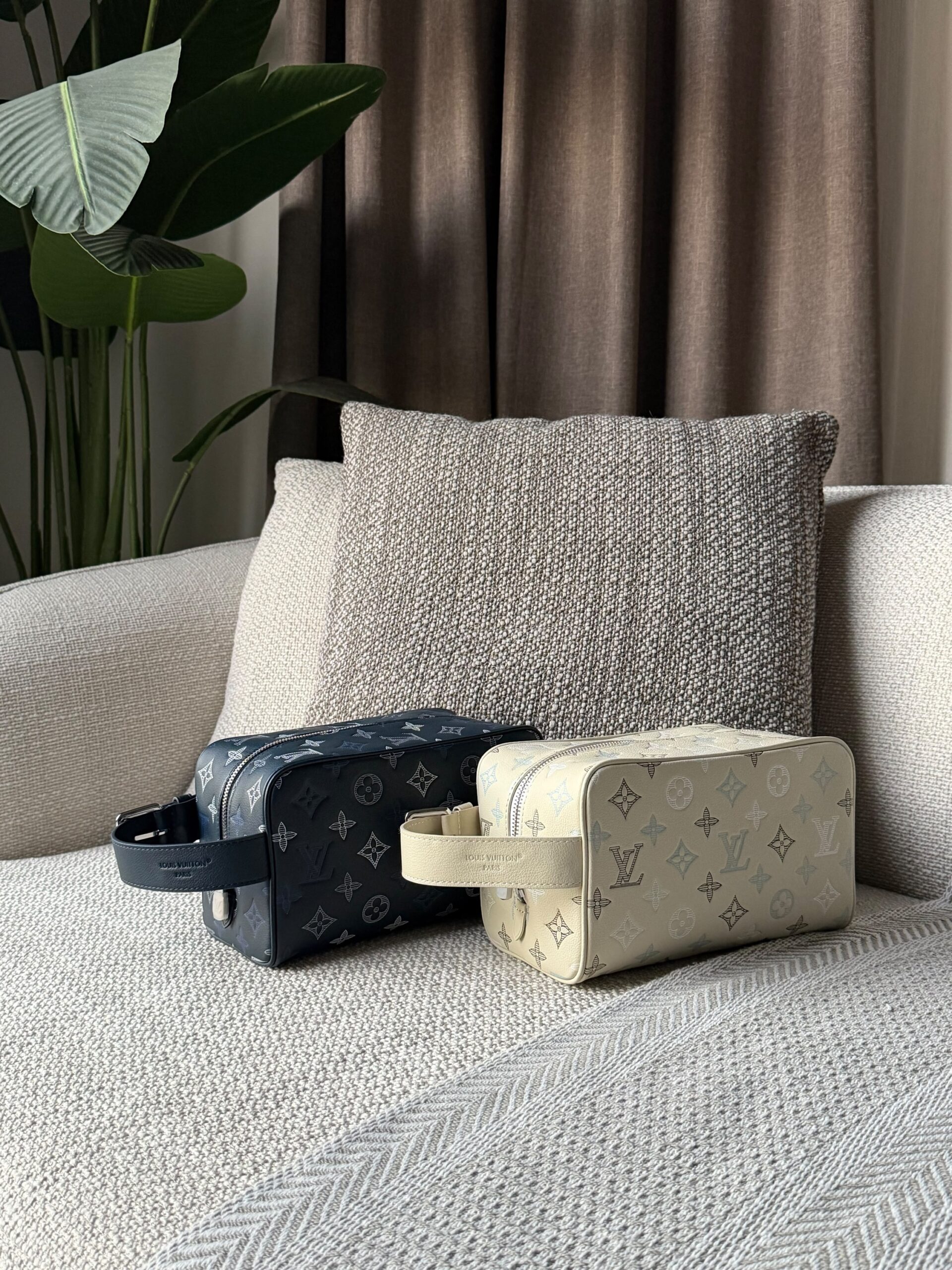 Louis Vuitton Collection - Image 4