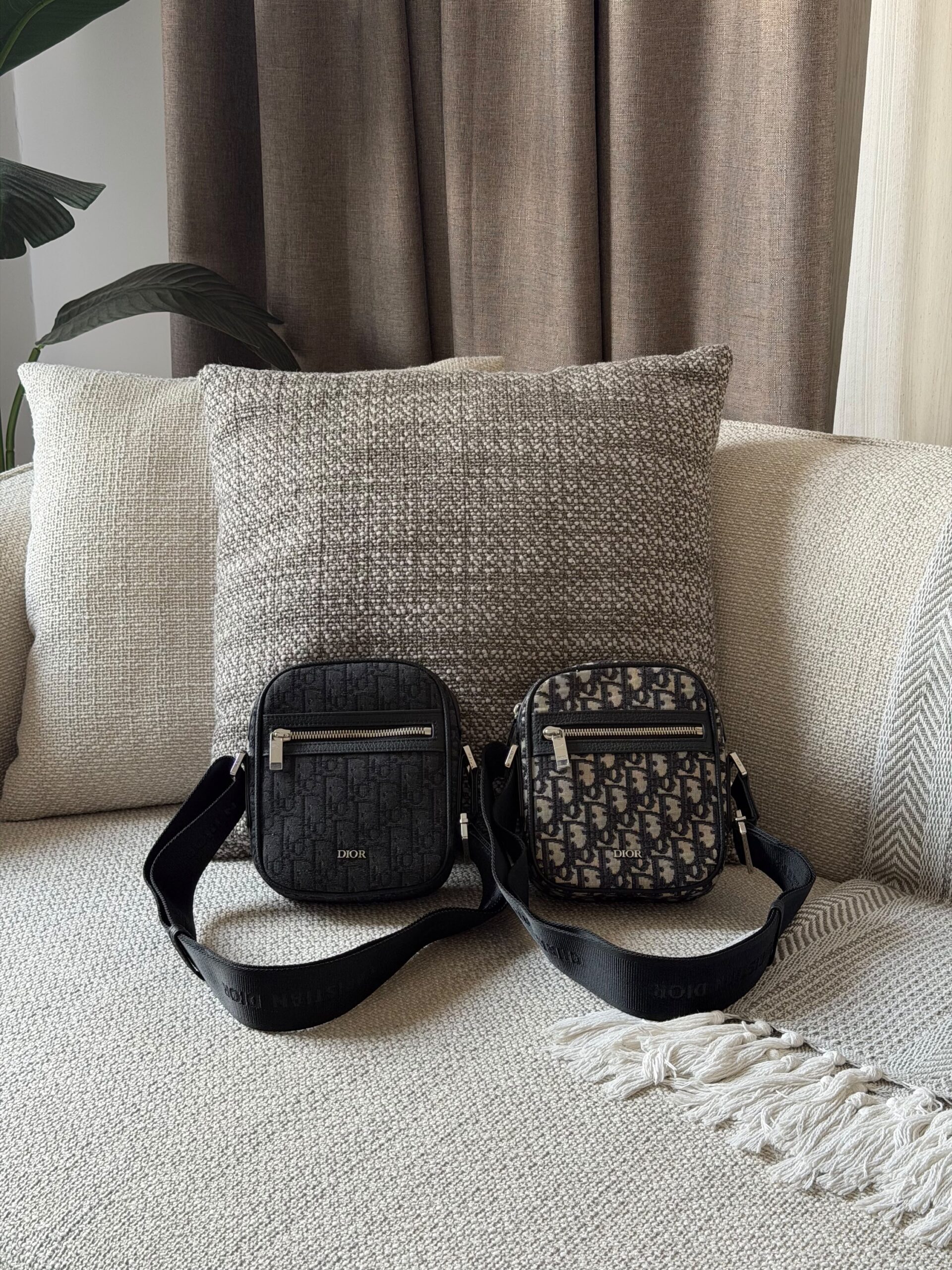 Christian Dior Oblique Micro Rider Pouch - Image 2
