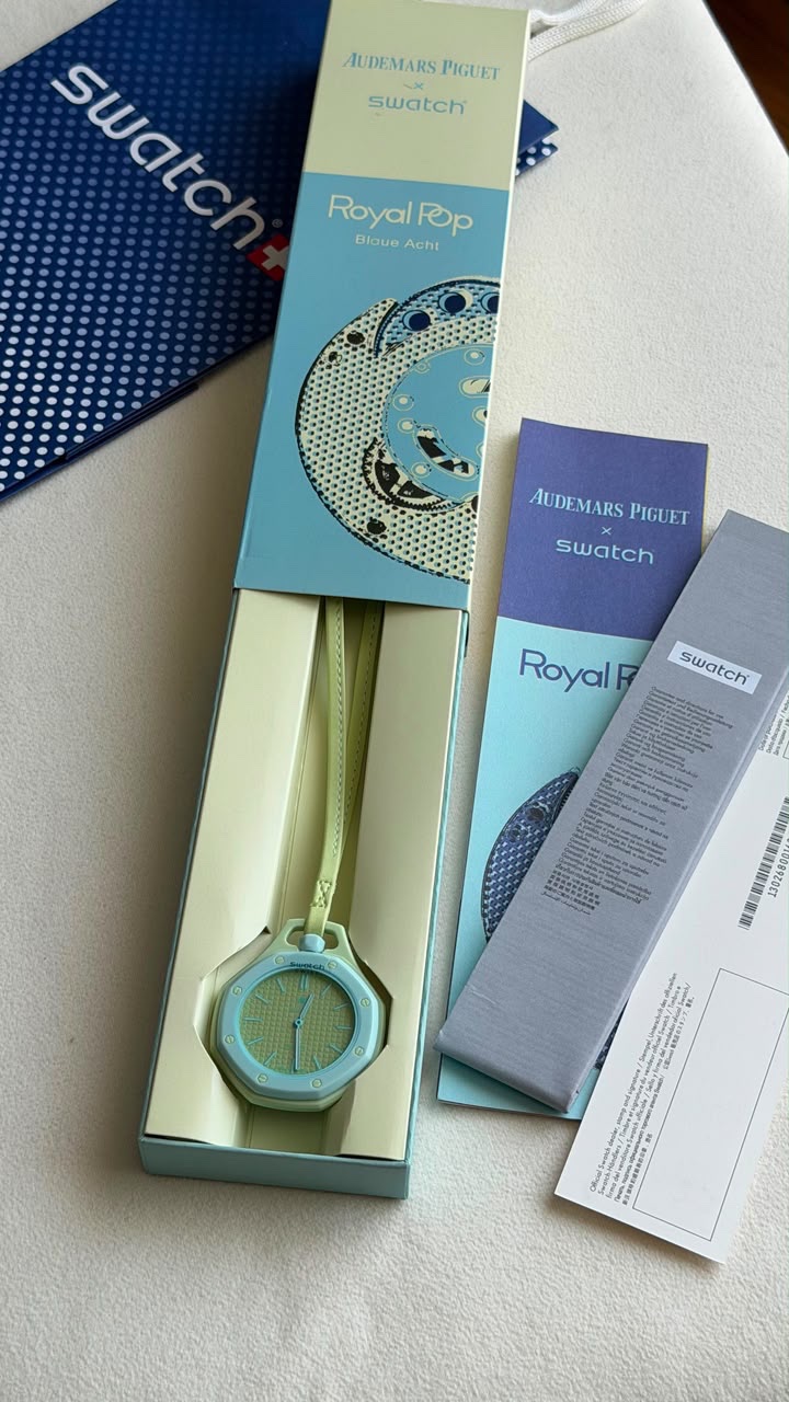 Swatch x Audemars Piguet Royal Pop Lan Ba Watch - Image 9