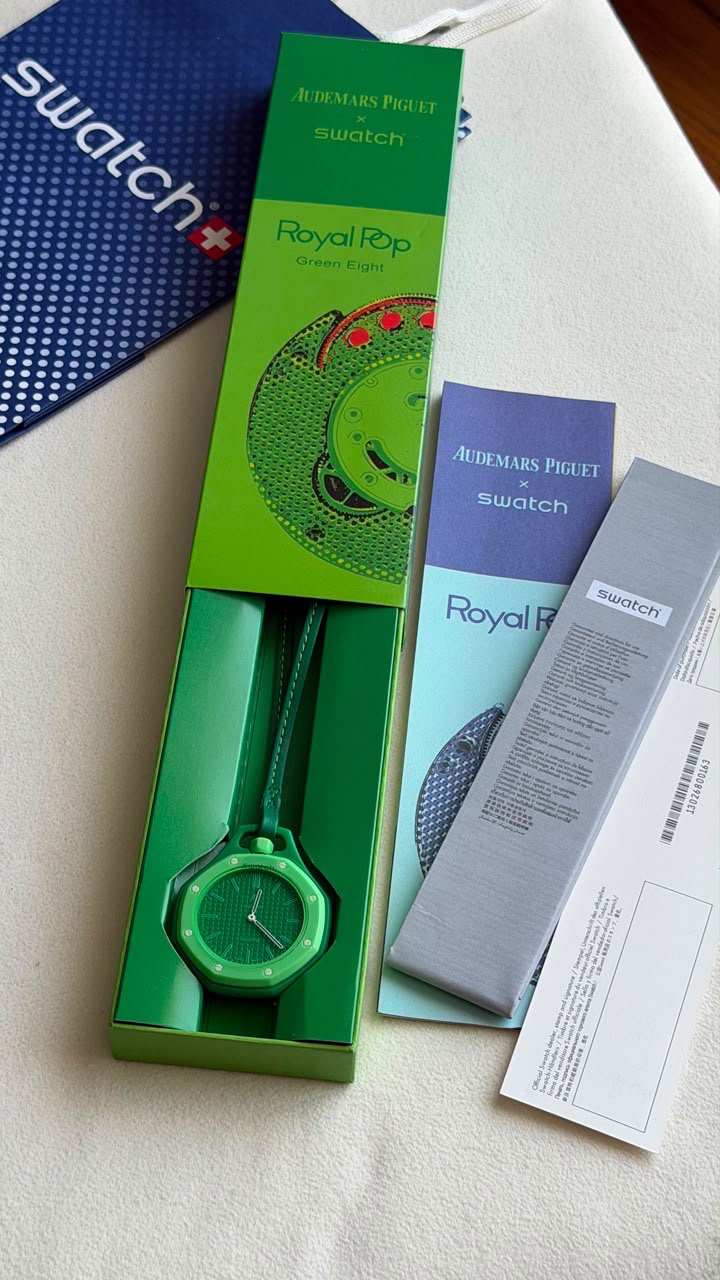 Swatch x Audemars Piguet Royal Pop Lan Ba Watch - Image 10