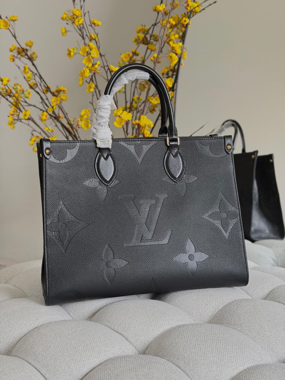 Louis Vuitton OnTheGo Tote