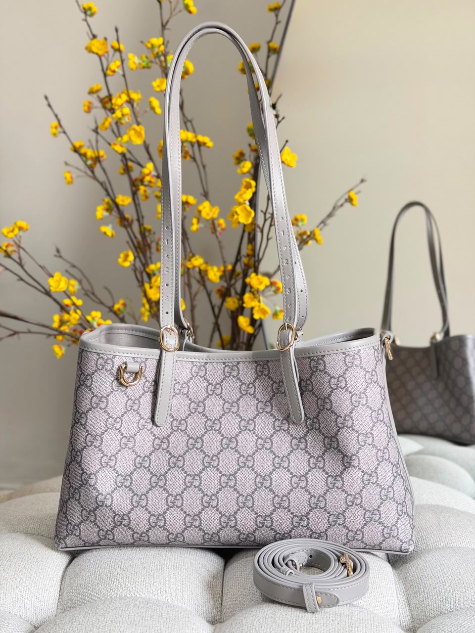 Gucci GG Emblem Small Tote Bag - Image 5