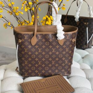 Louis Vuitton Neverfull MM Tote