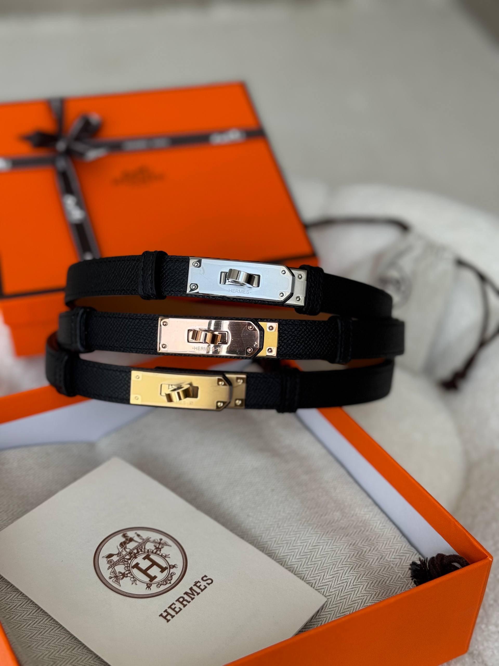 Hermès Kelly 18 Belts Epsom Leather With Varied Hardware Finishes - Image 2
