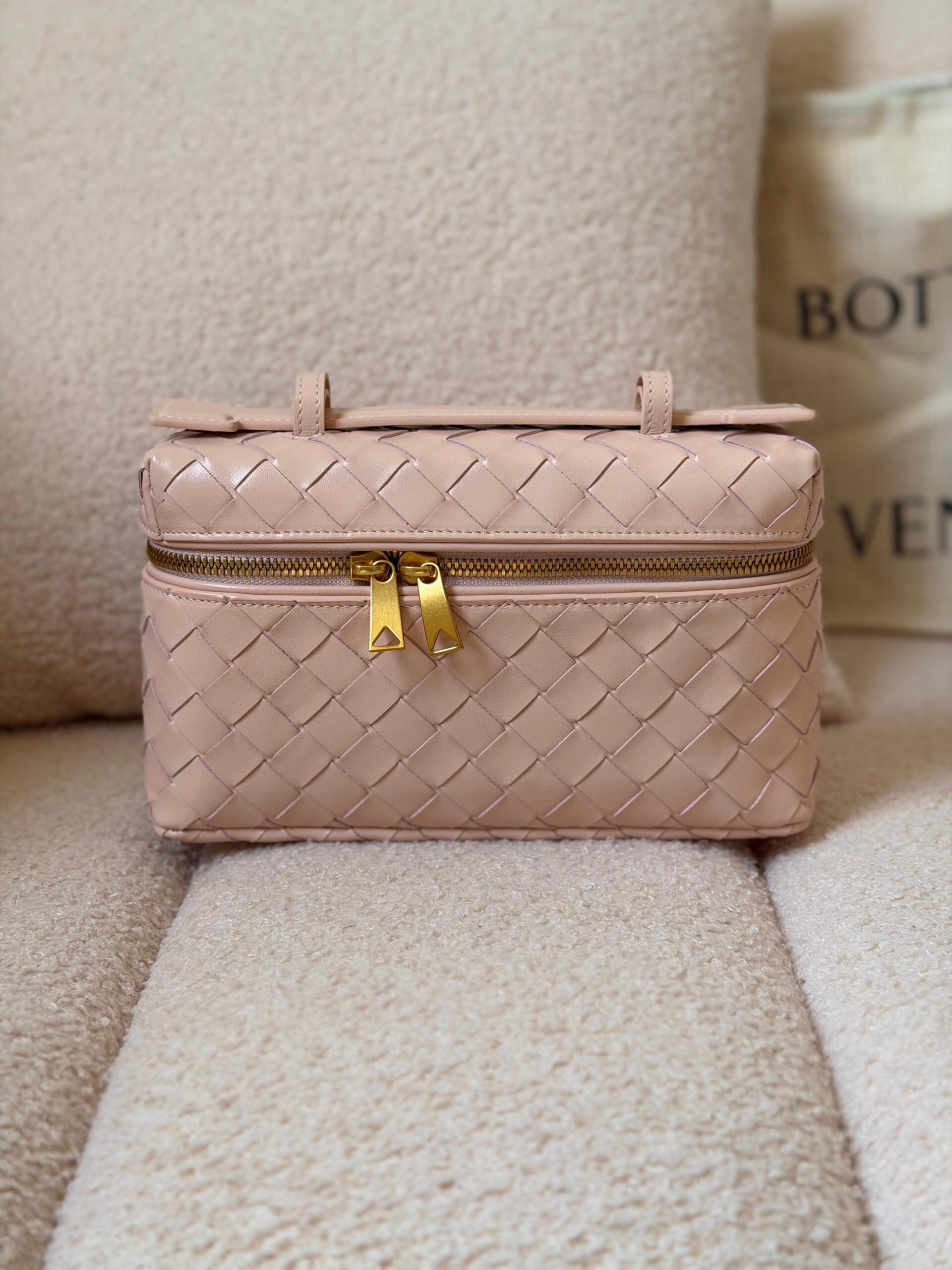 Bottega Veneta Bang Bang Vanity Case 22 Cm - Image 16
