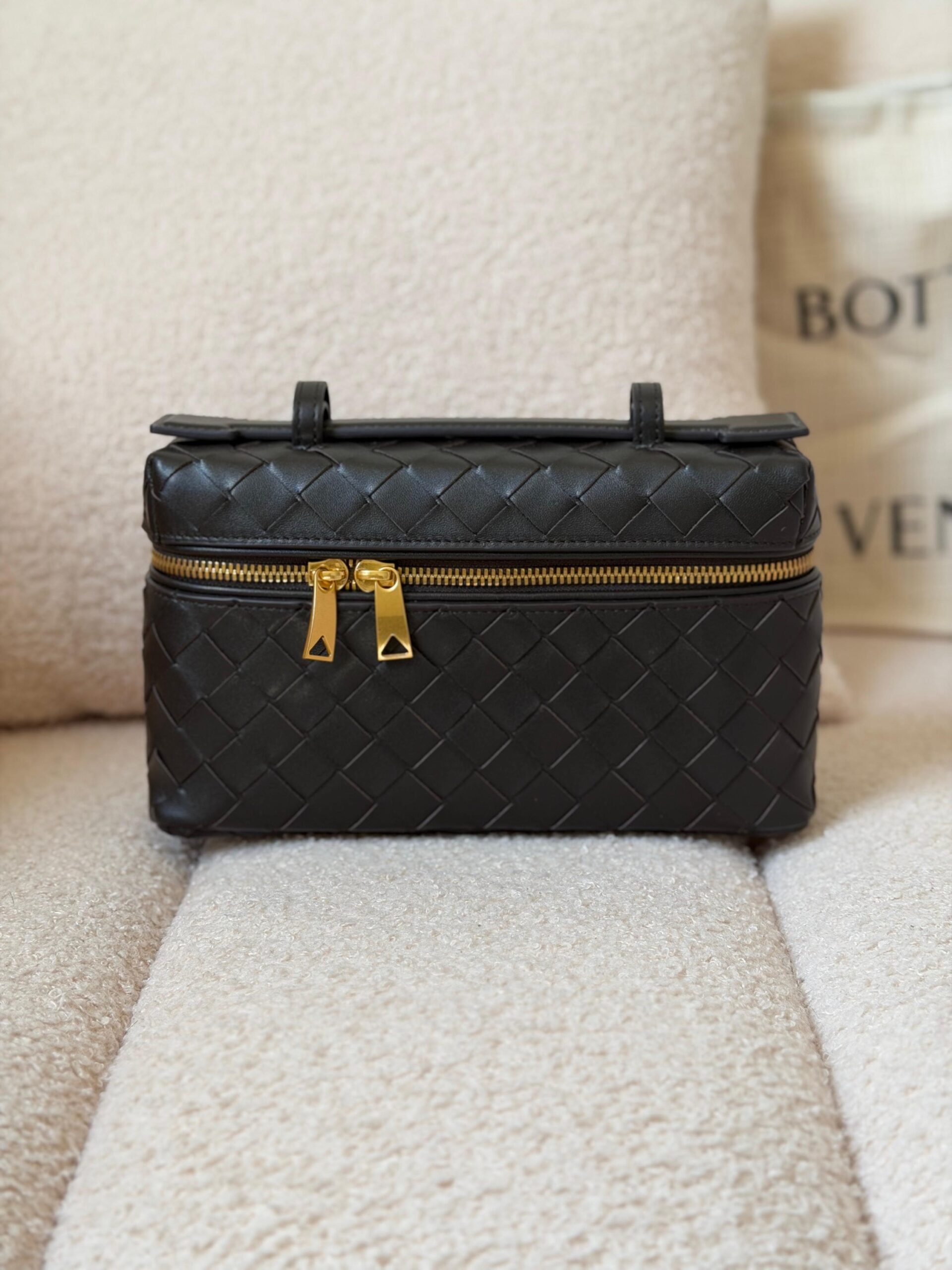 Bottega Veneta Bang Bang Vanity Case 22 Cm - Image 19