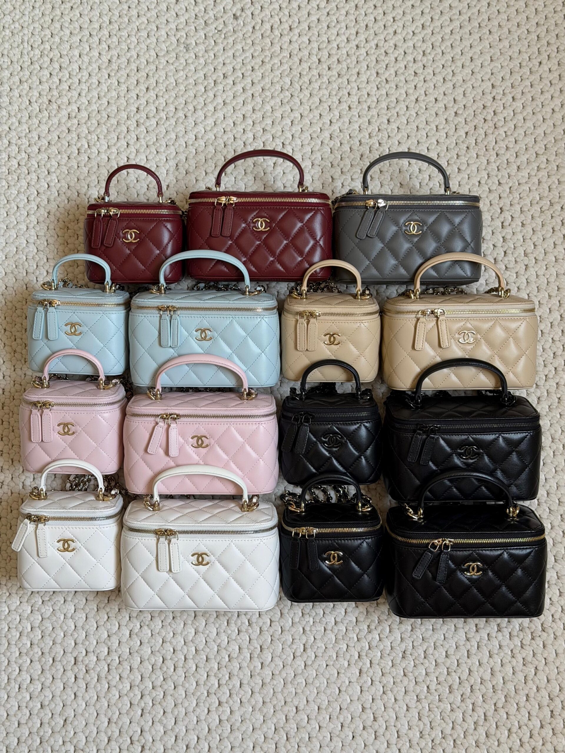Chanel Vanity - Image 7