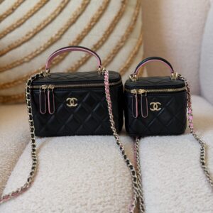 Chanel Lambskin Vanity Cases 10_16Cm