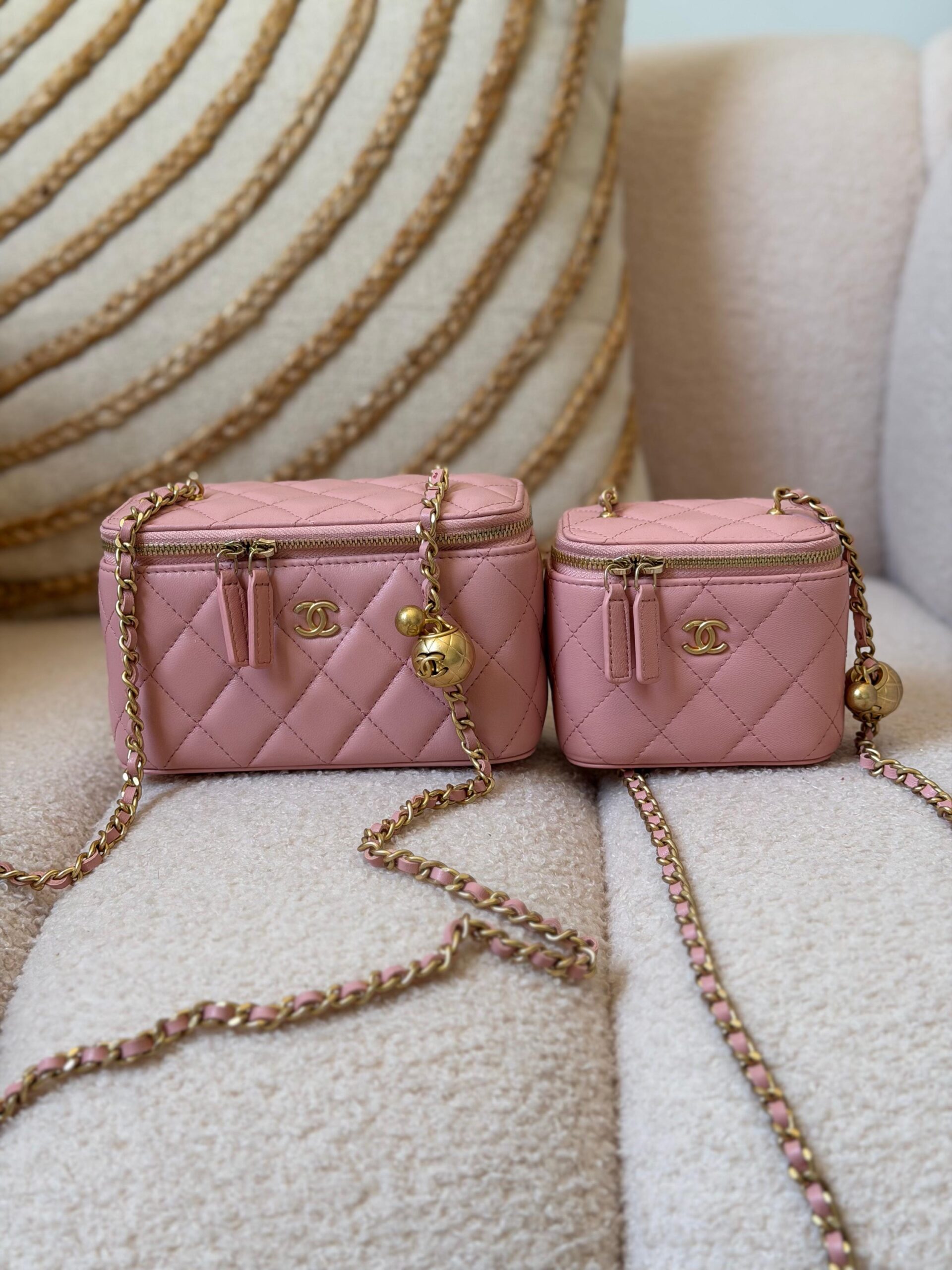 Chanel Lambskin Vanity Cases 10_16Cm - Image 13