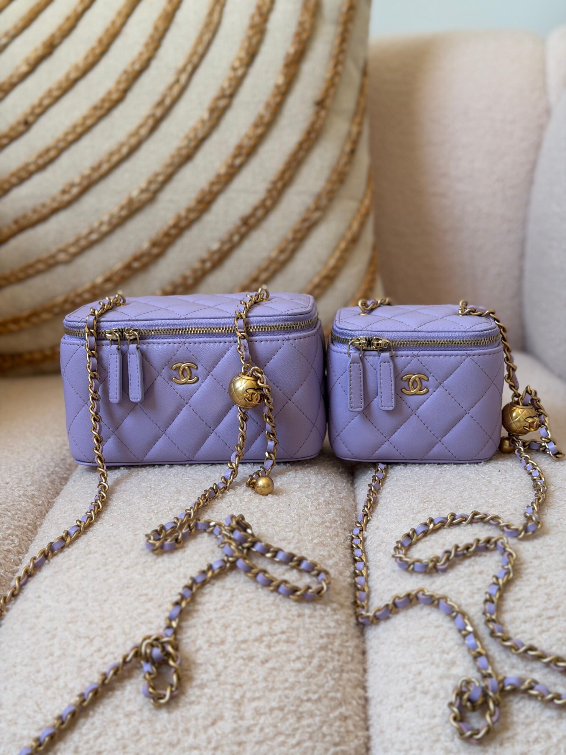Chanel Lambskin Vanity Cases 10_16Cm - Image 7