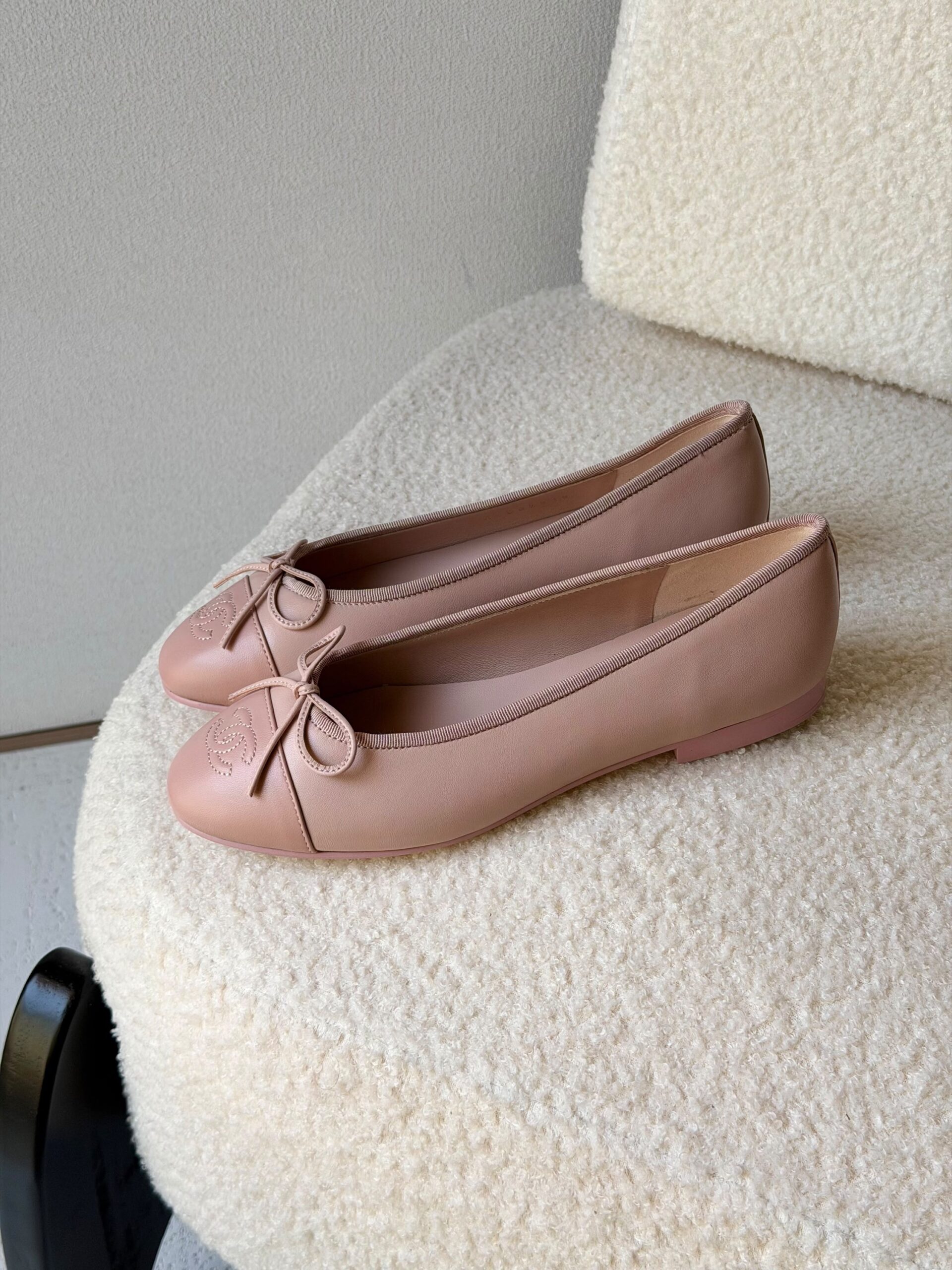 Chanel Quilted Leather Ballet Flats - Image 14