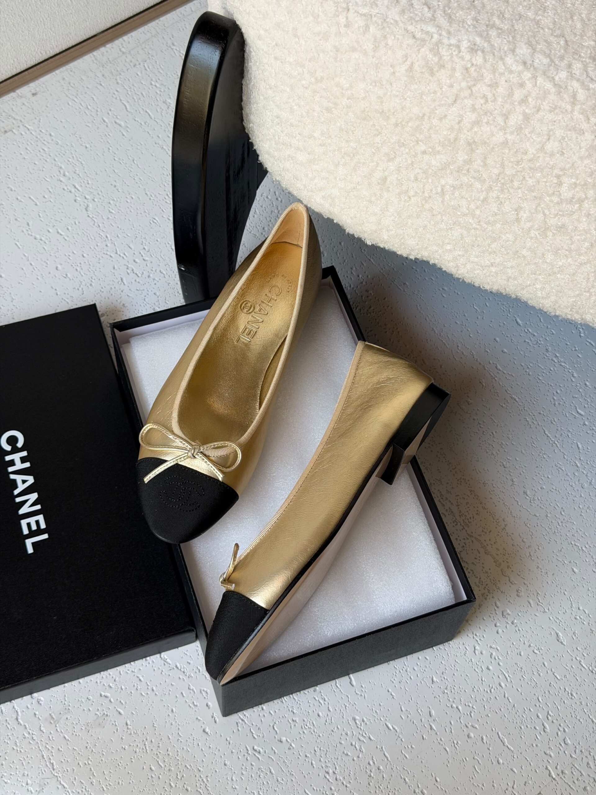 Chanel Quilted Leather Ballet Flats - Image 13