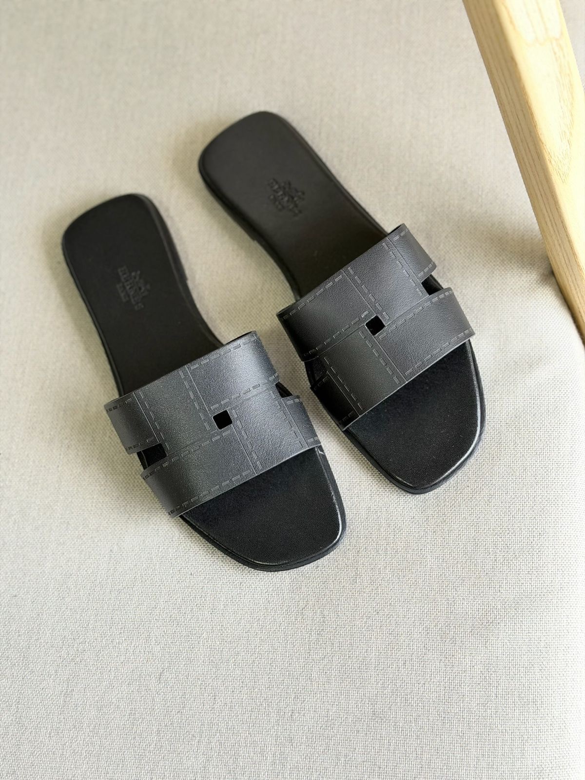 Hermès Oran Sandals - Image 6