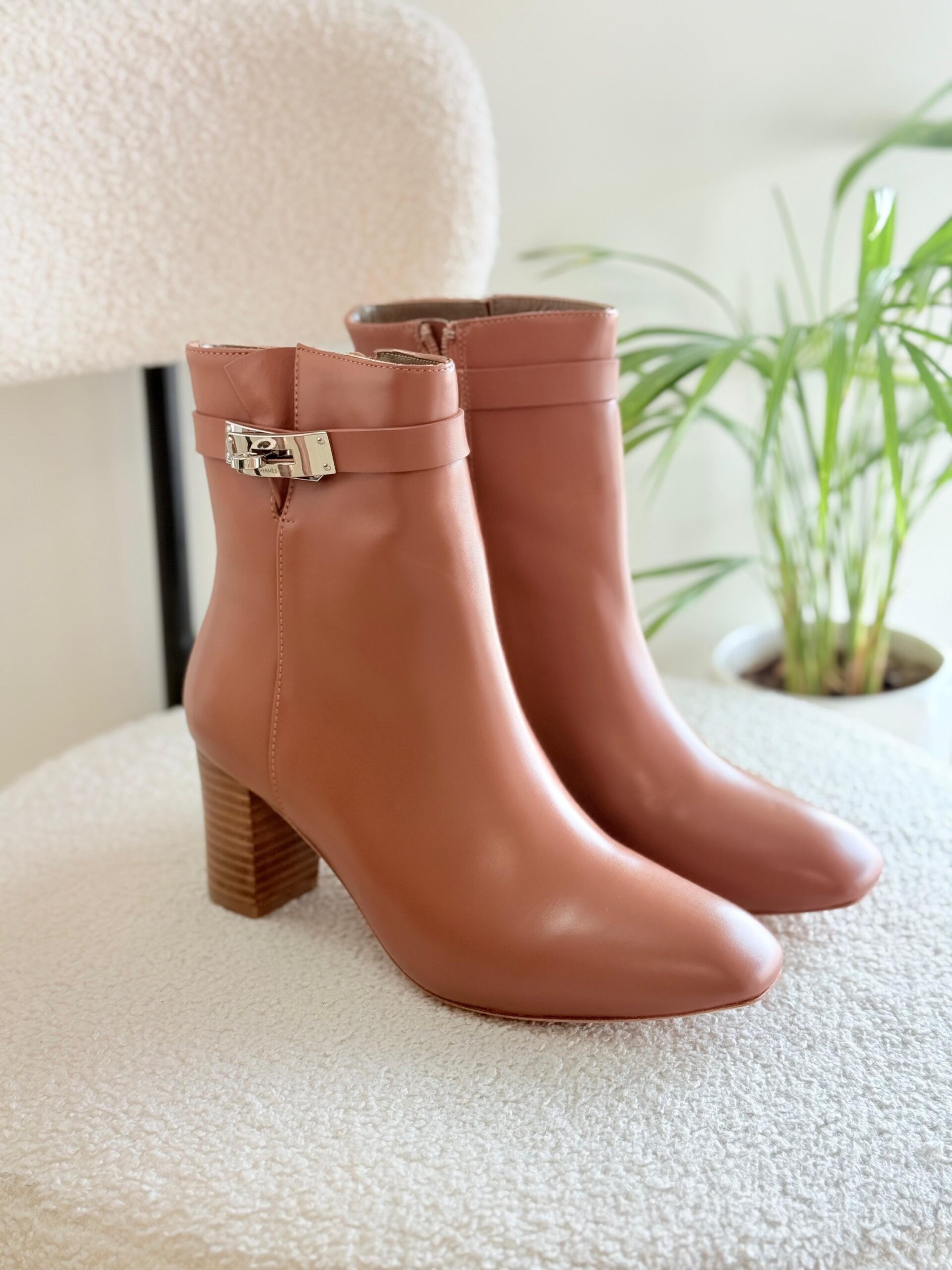 Hermès Saint Germain Ankle Boots - Image 4