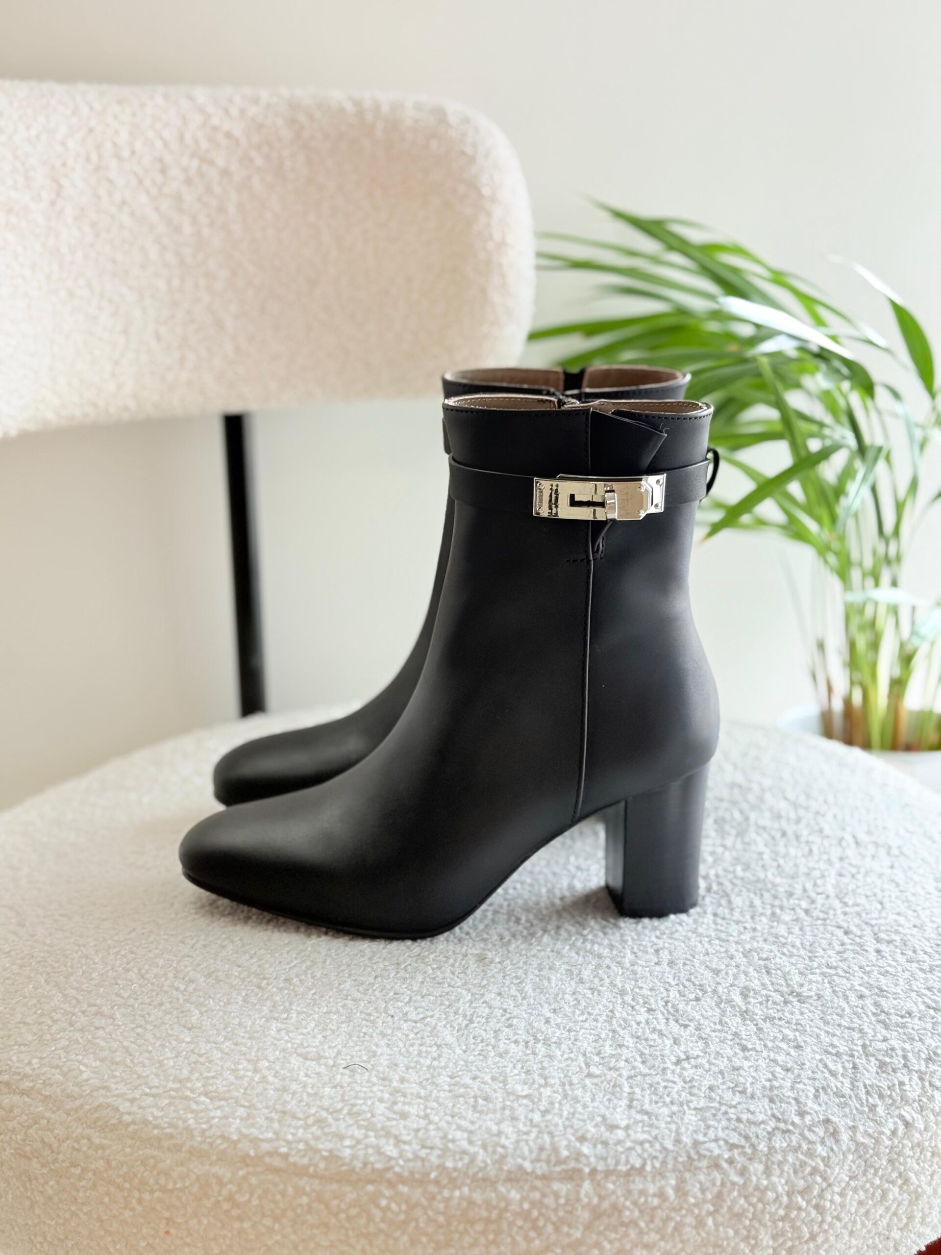 Hermès Saint Germain Ankle Boots - Image 2