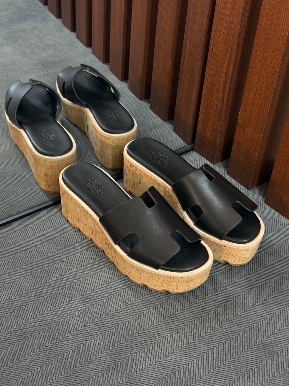 Hermès Eze 30 Sandals Heritage Calfskin Leather