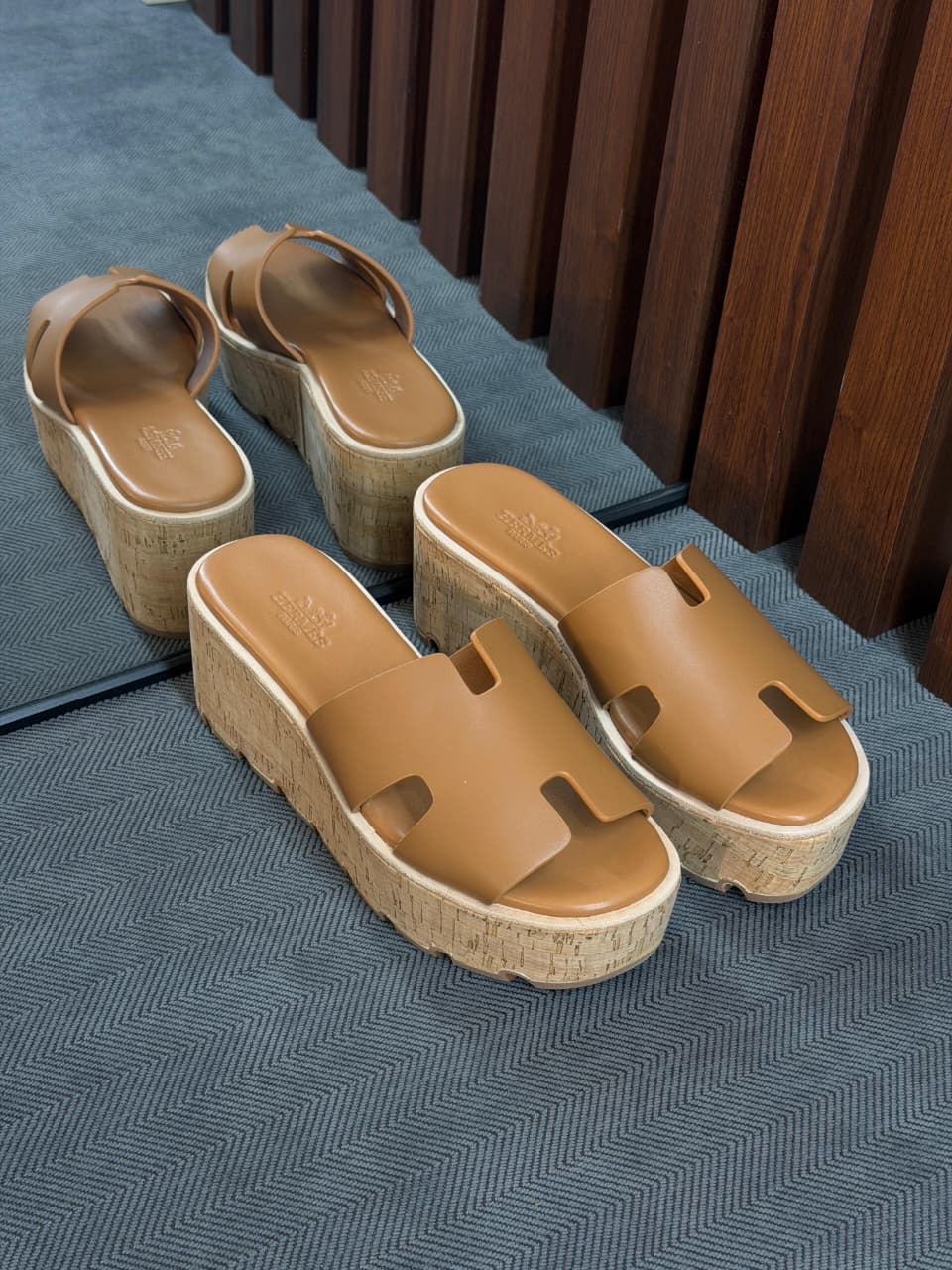 Hermès Eze 30 Sandals Heritage Calfskin Leather - Image 7