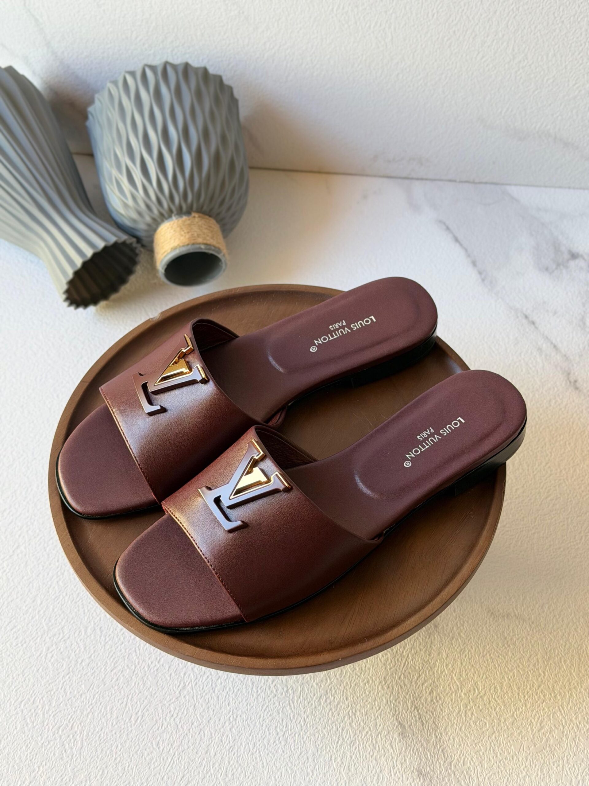 Louis Vuitton LV Mare Flat Mules - Image 4