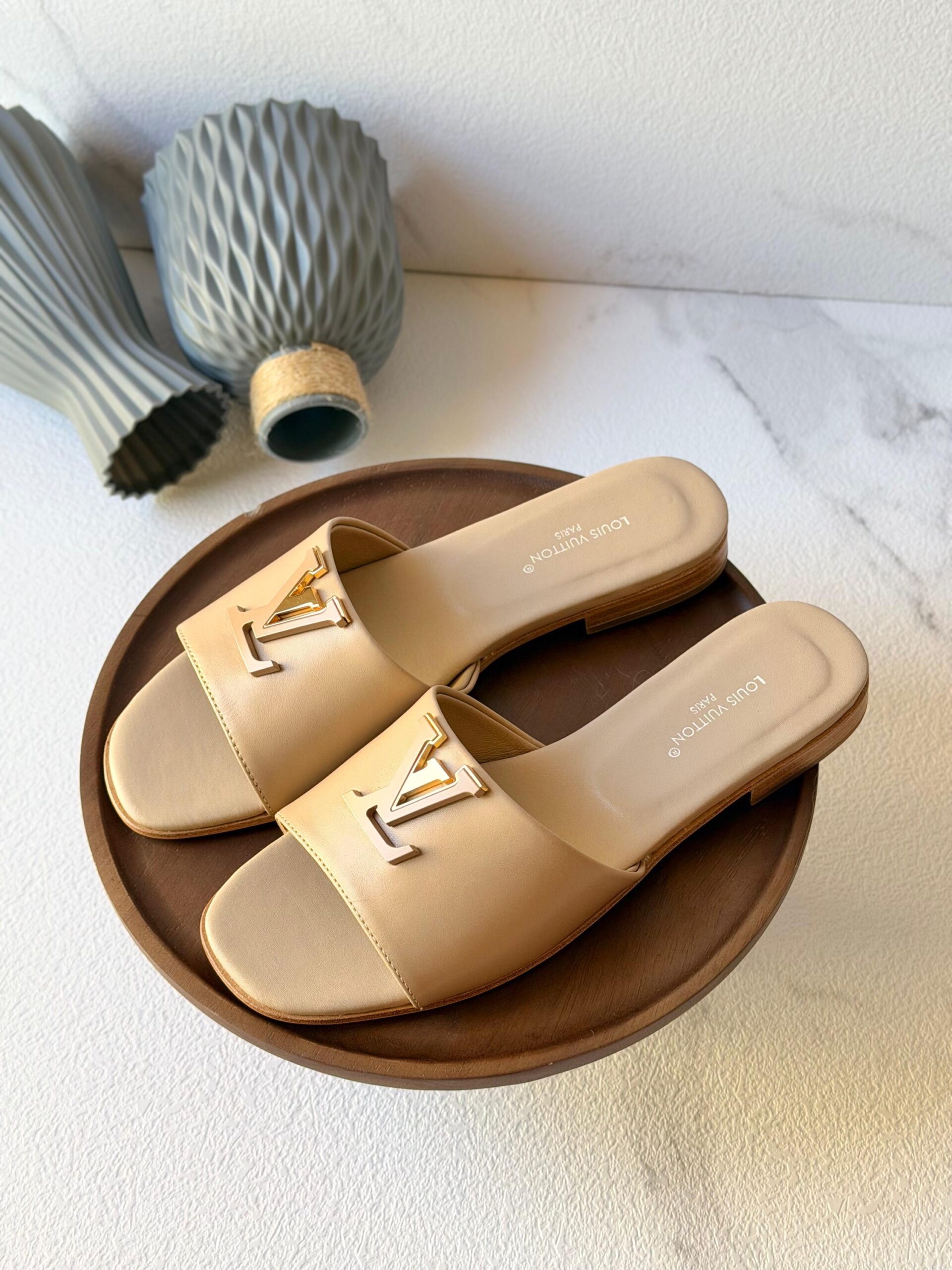 Louis Vuitton LV Mare Flat Mules - Image 8