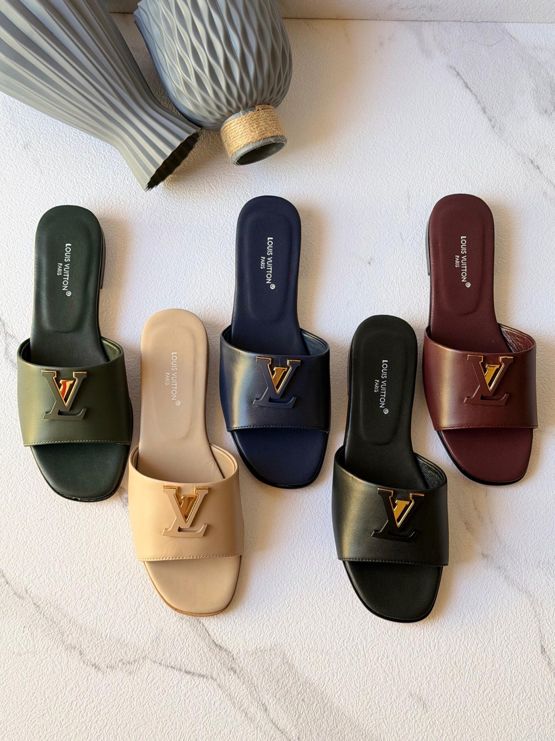 Louis Vuitton LV Mare Flat Mules - Image 12