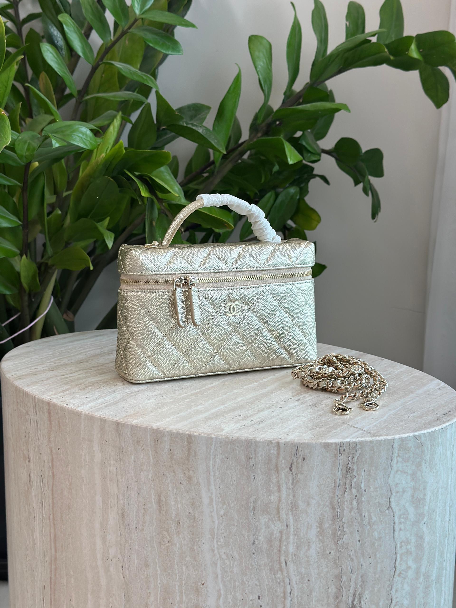 Chanel Vanity Case - Image 7