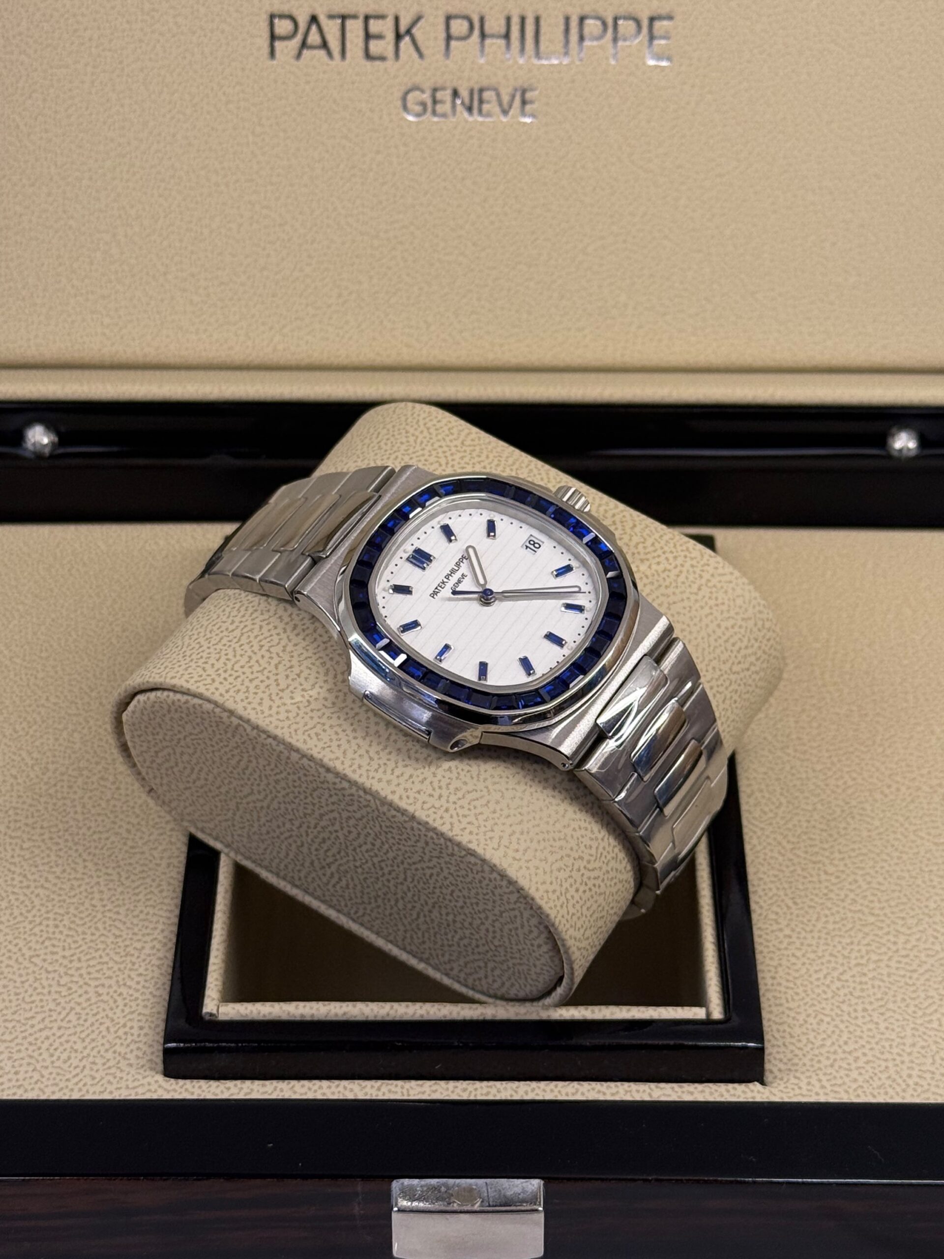 Patek Philippe Nautilus - Image 4