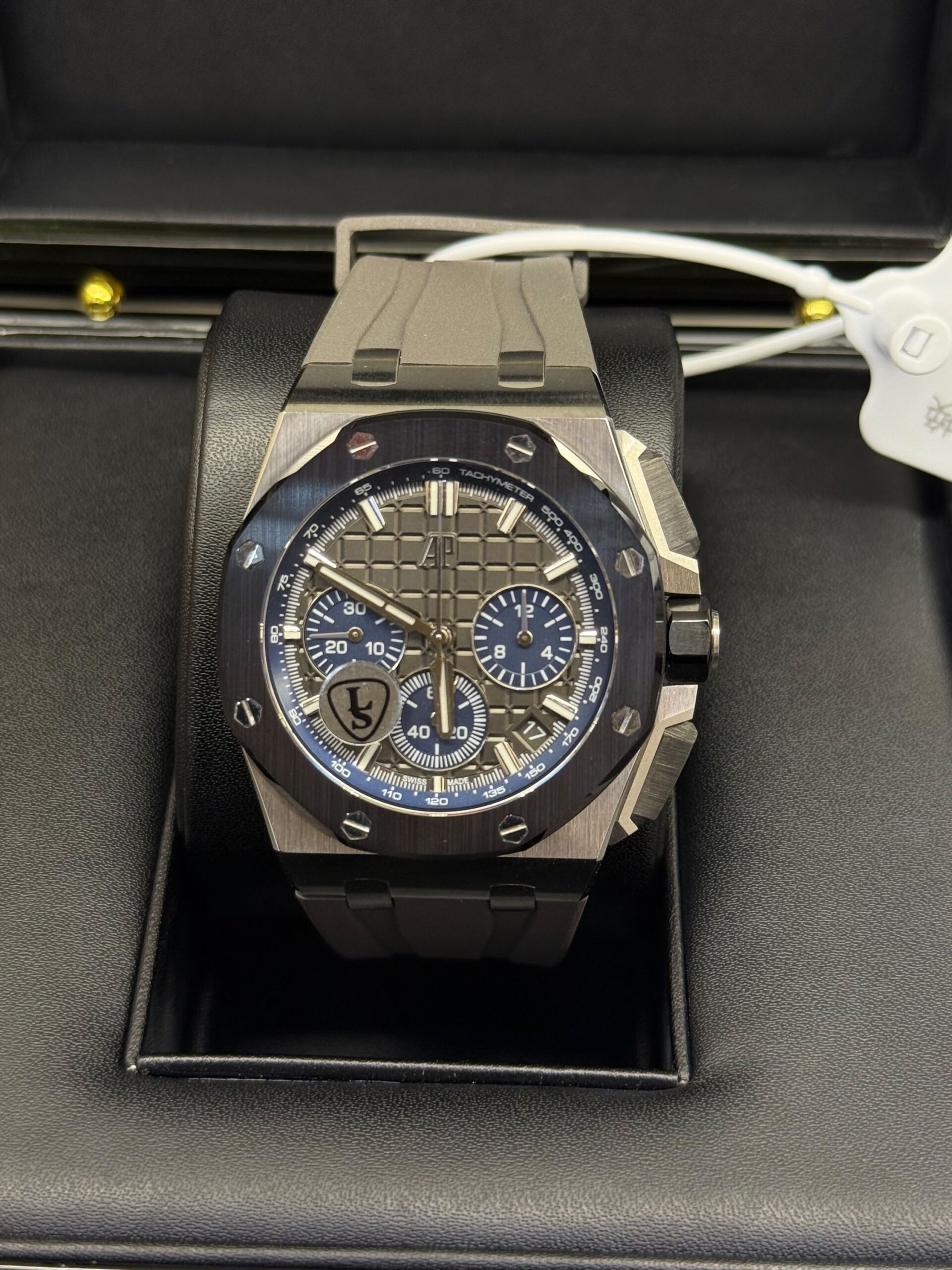 Audemars Piguet Royal Oak Offshore - Image 3