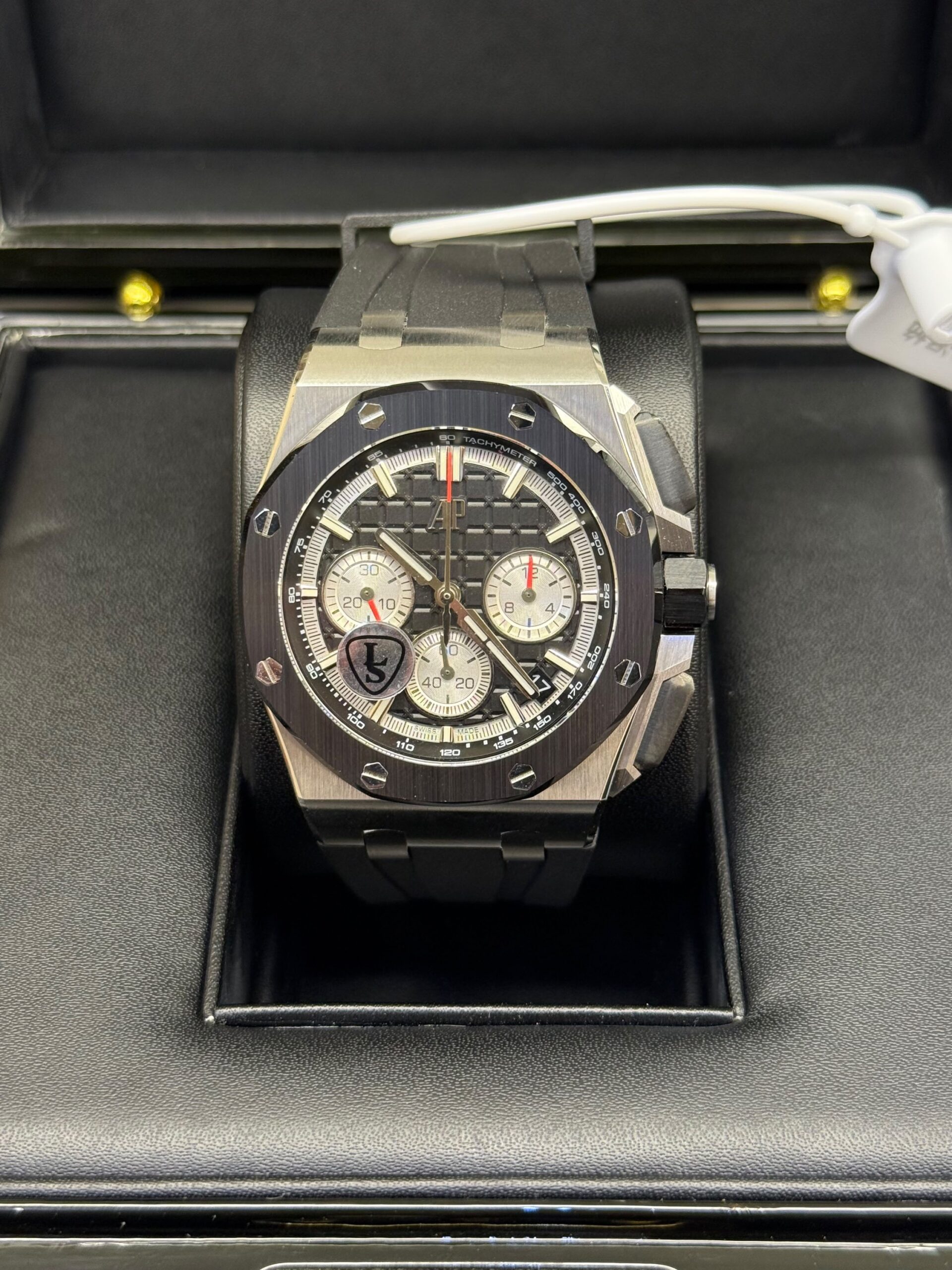 Audemars Piguet Royal Oak Offshore - Image 4